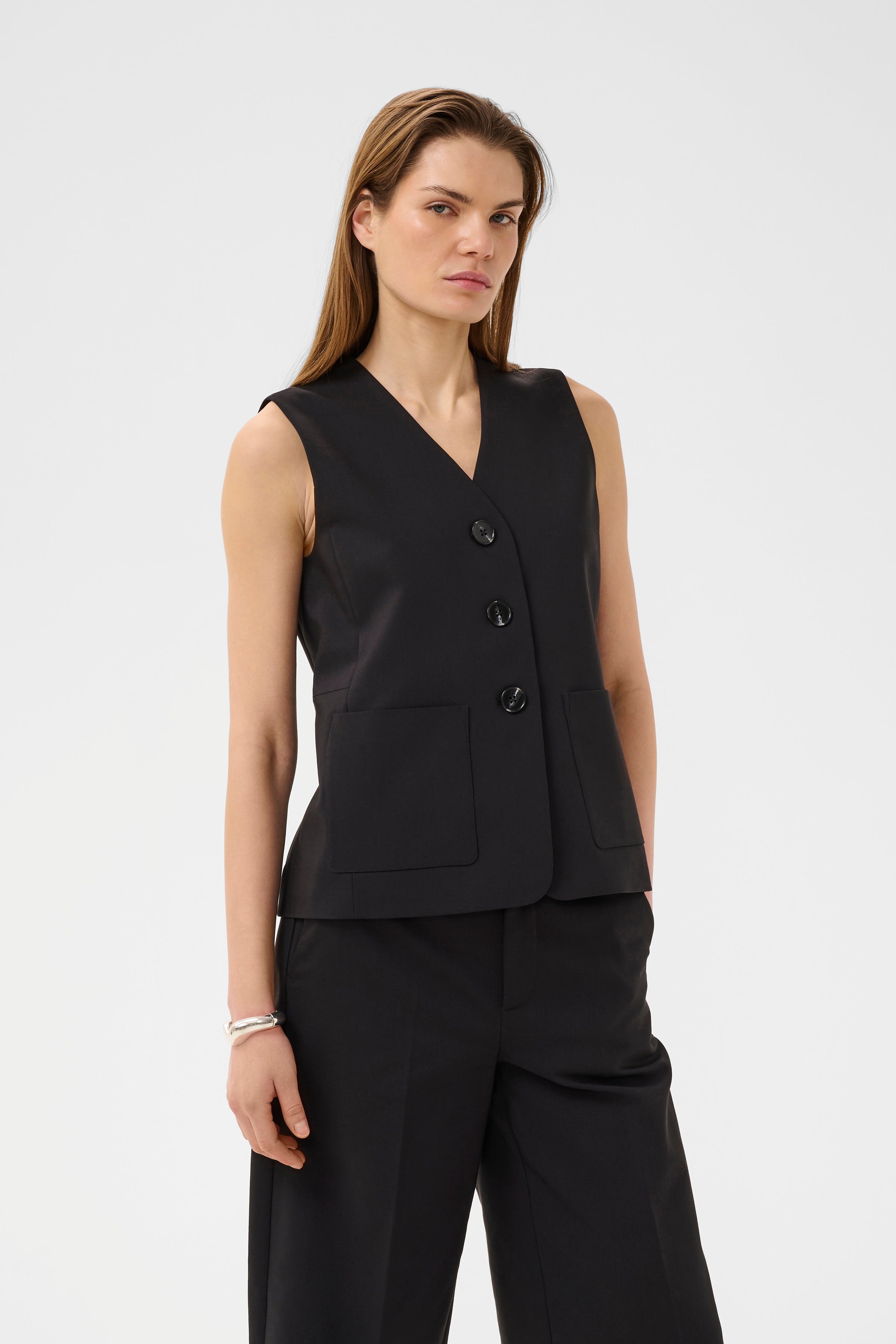 ZELLAIW Vest LOOKBOOK FRONT 30112629-194008