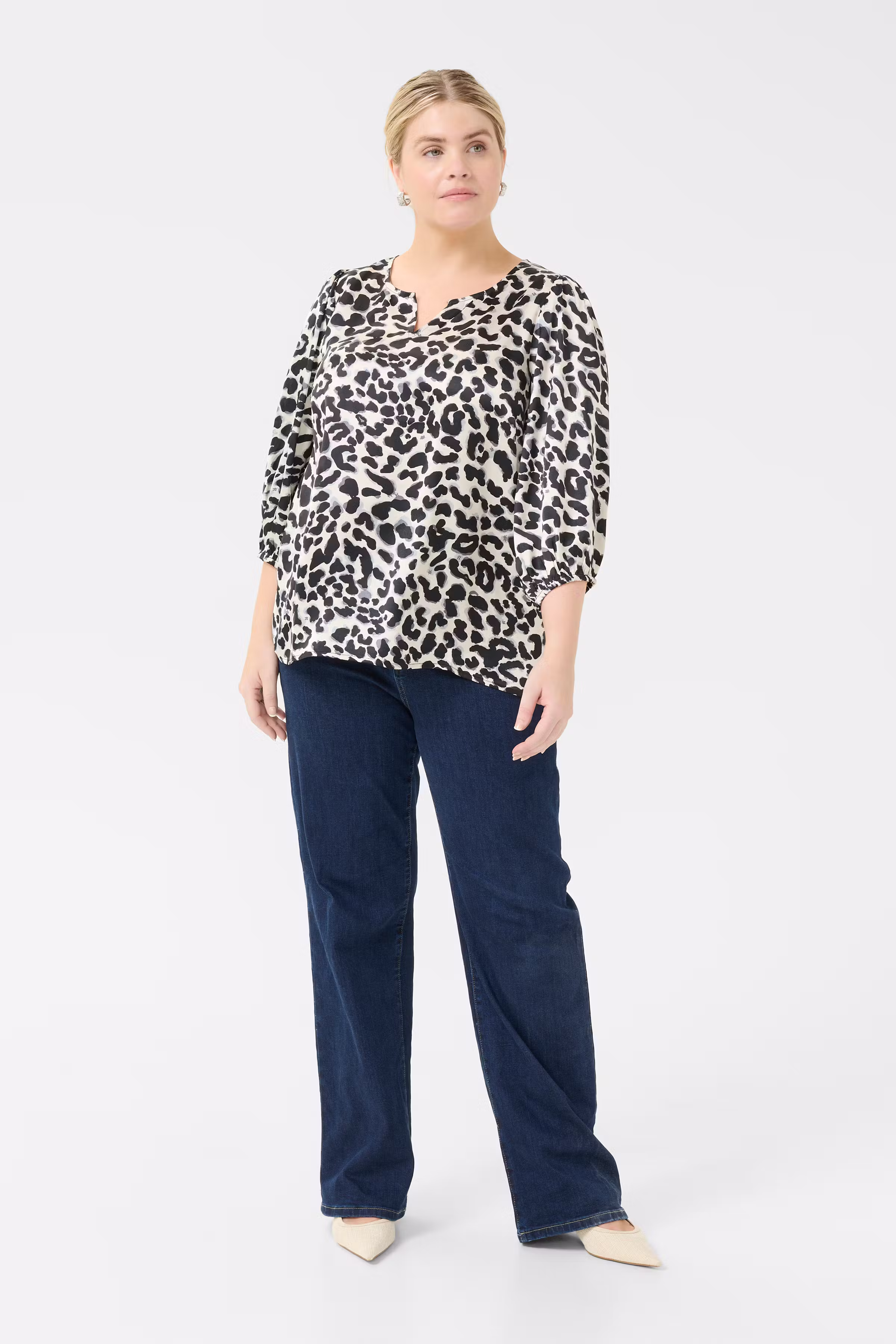 KCmegda Leopard Blouse LOOKBOOK FRONT 10583321-107798