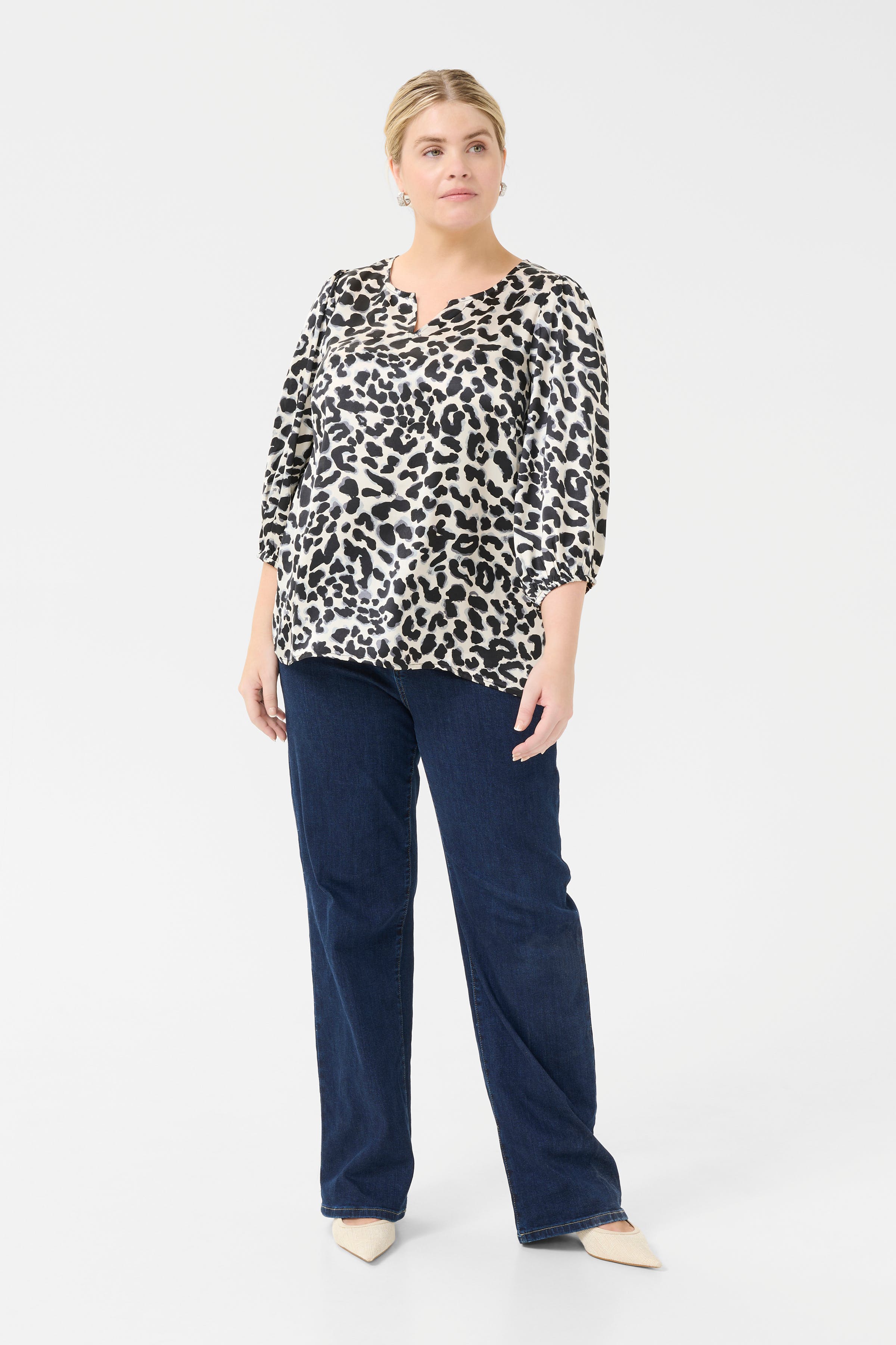 KCmegda Leopard Blouse LOOKBOOK FRONT 10583321-107798