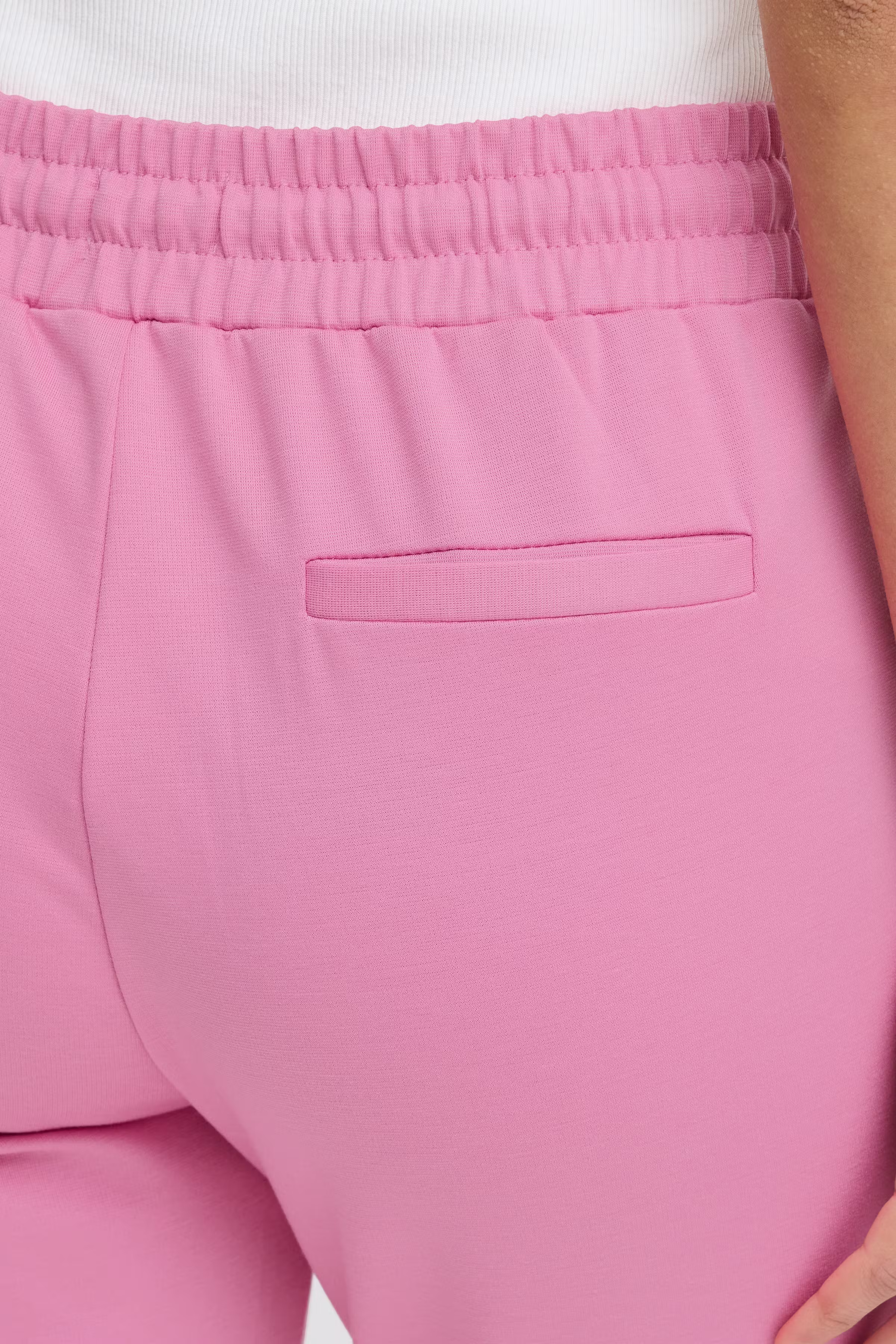 IHKATE Trousers LOOKBOOK DETAIL 20104757-162120