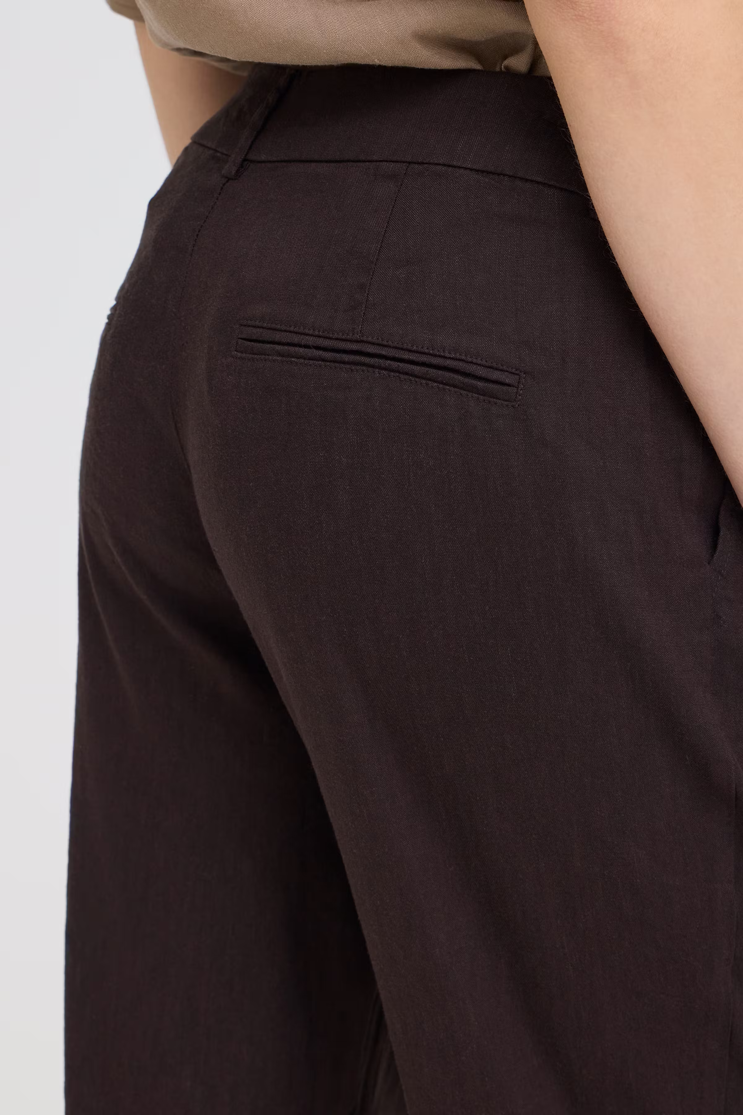 PZLUCA Bukser LOOKBOOK DETAIL 50210434-191103