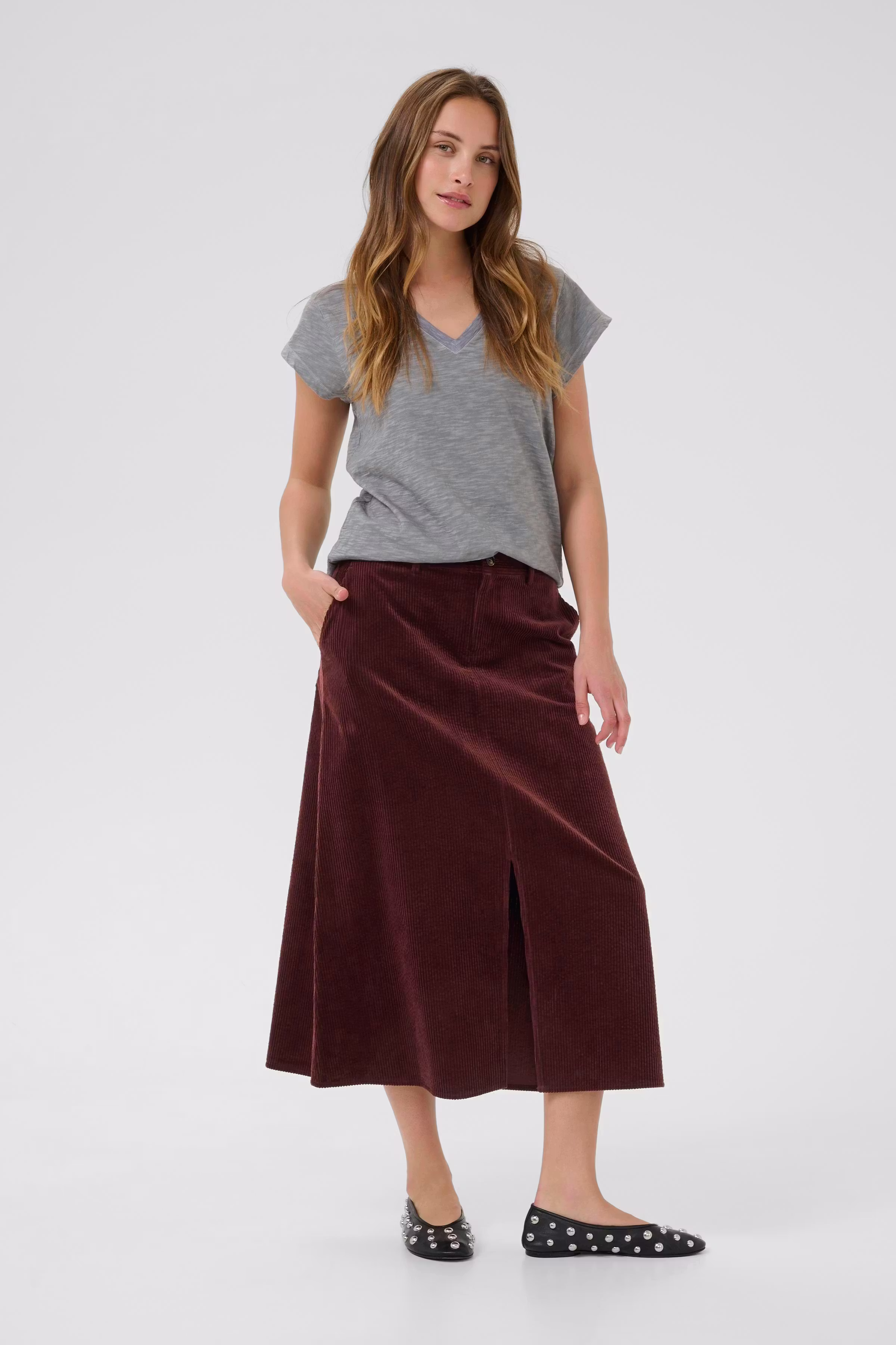 CUklay Fløjlsnederdel LOOKBOOK FRONT 50111039-191317