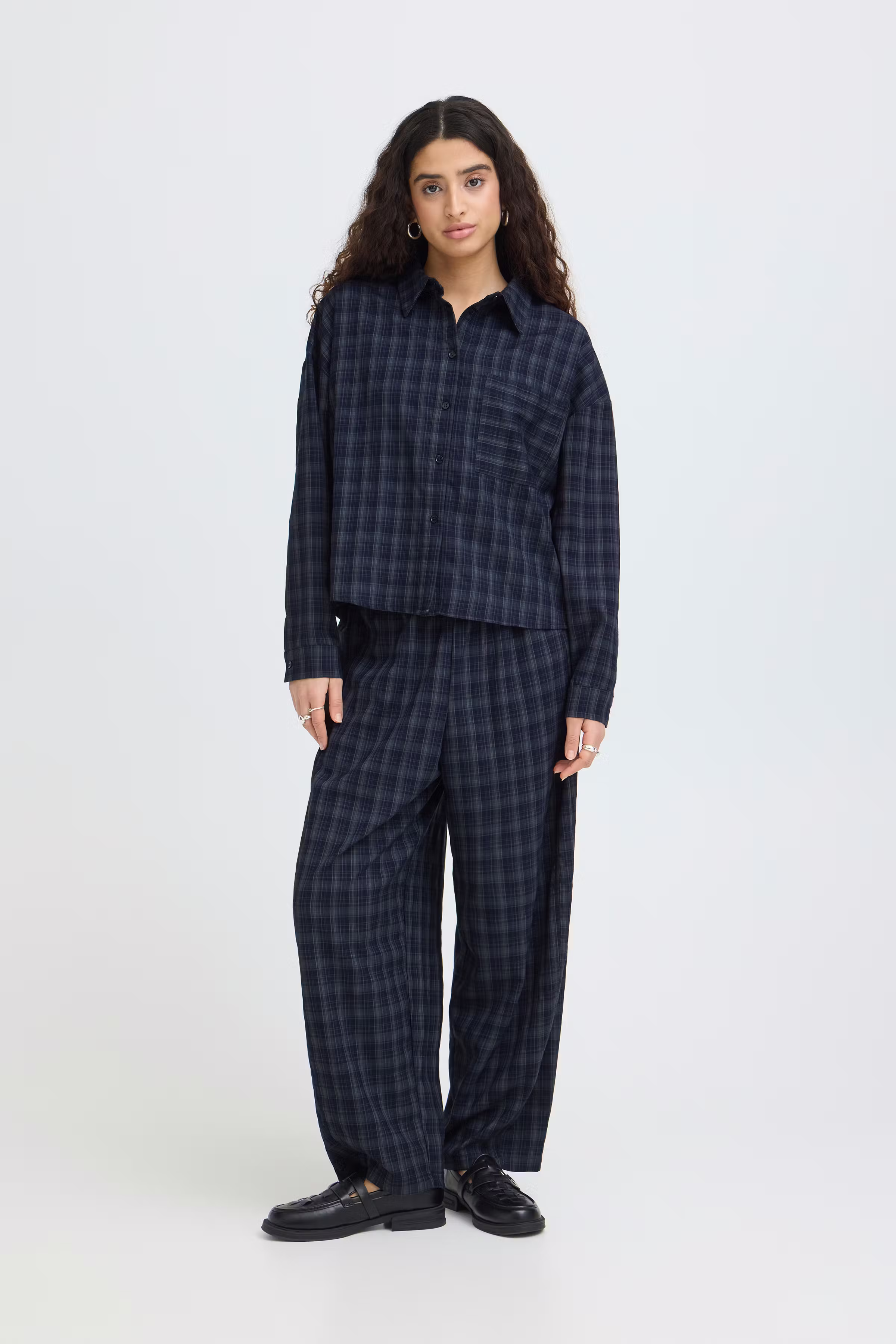IXTRINE Hemd LOOKBOOK FRONT 20123489-205802