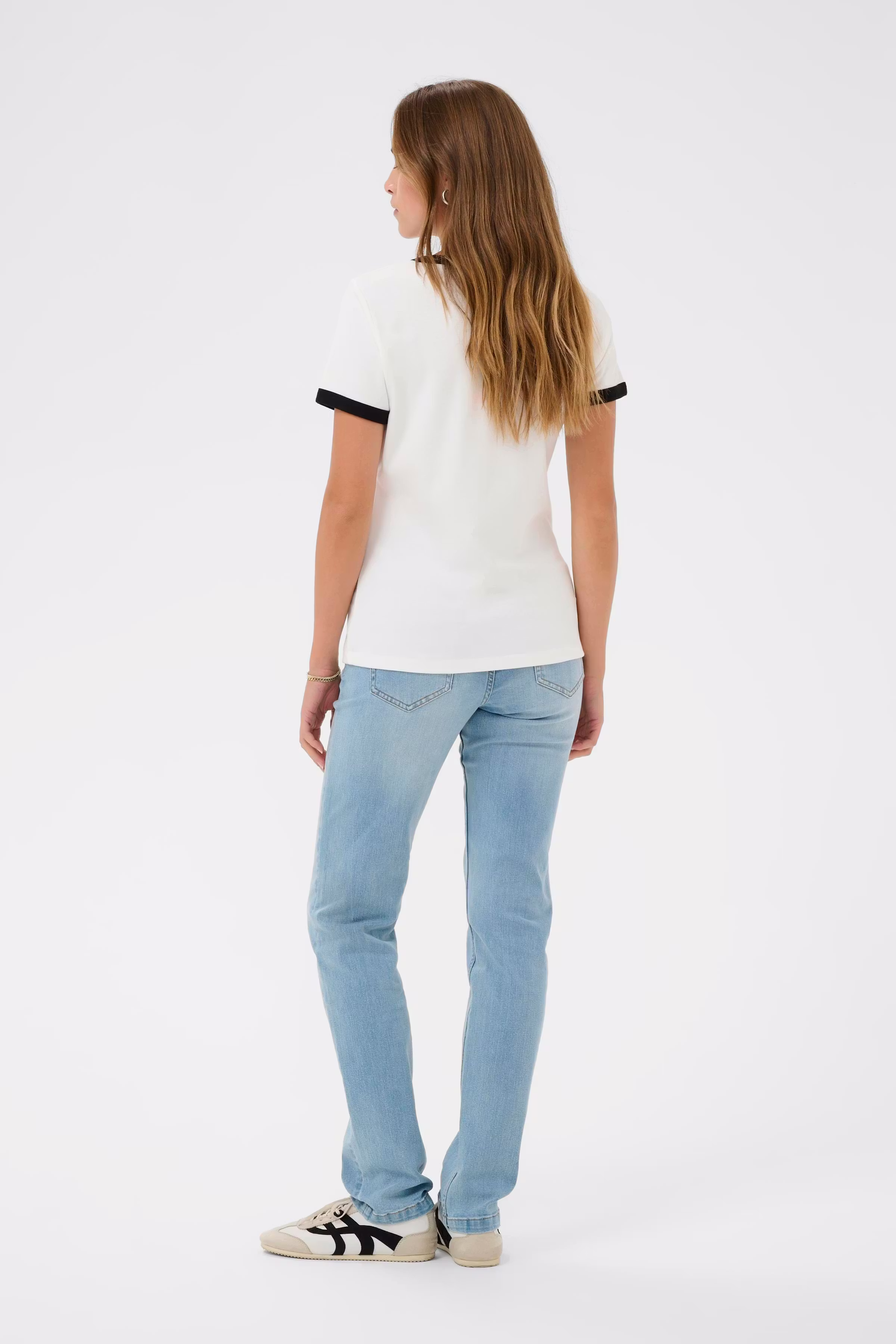 KAolivia T-shirt LOOKBOOK BACK 10511186-110602