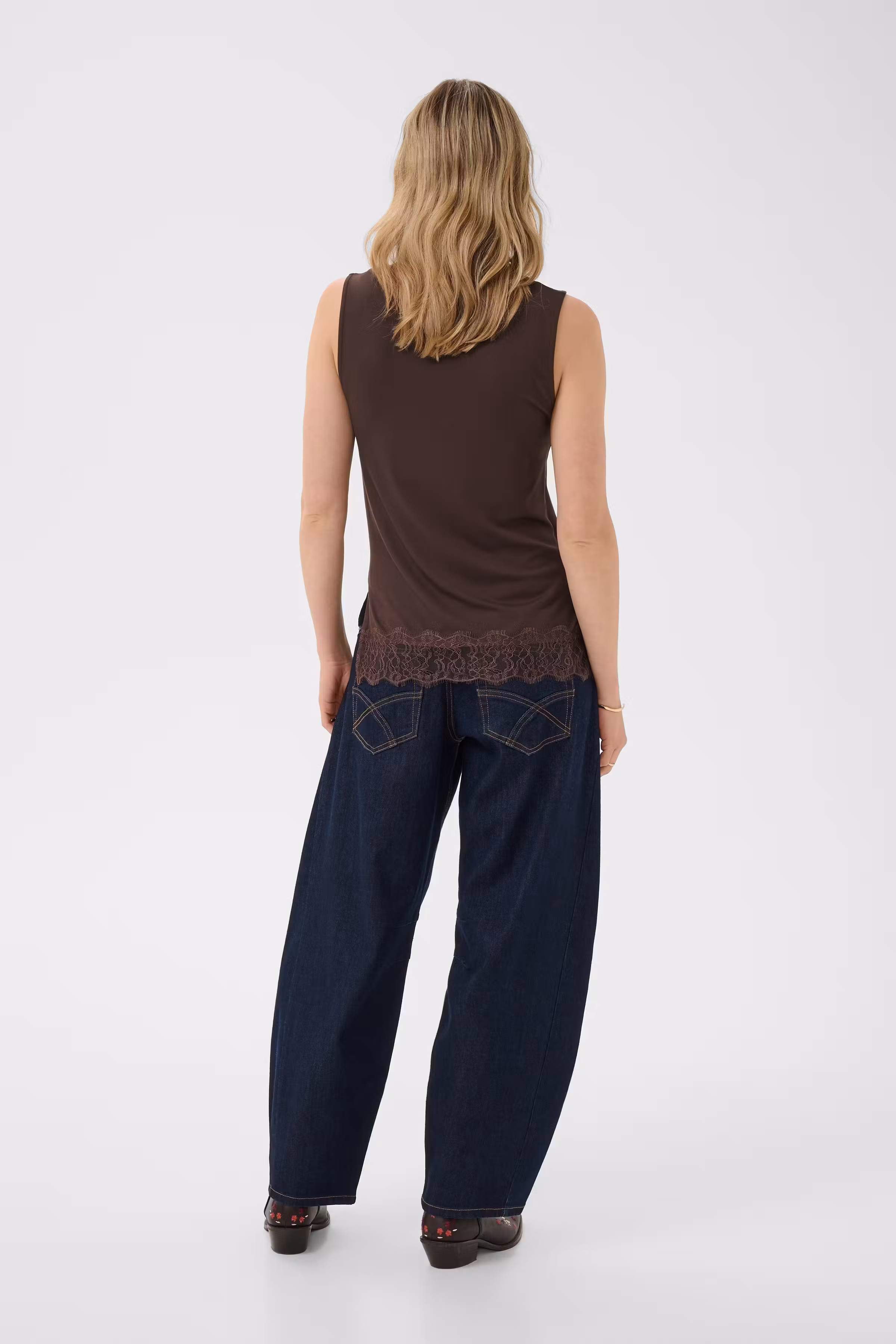 CRAlvaia Top LOOKBOOK BACK 10615546-191016