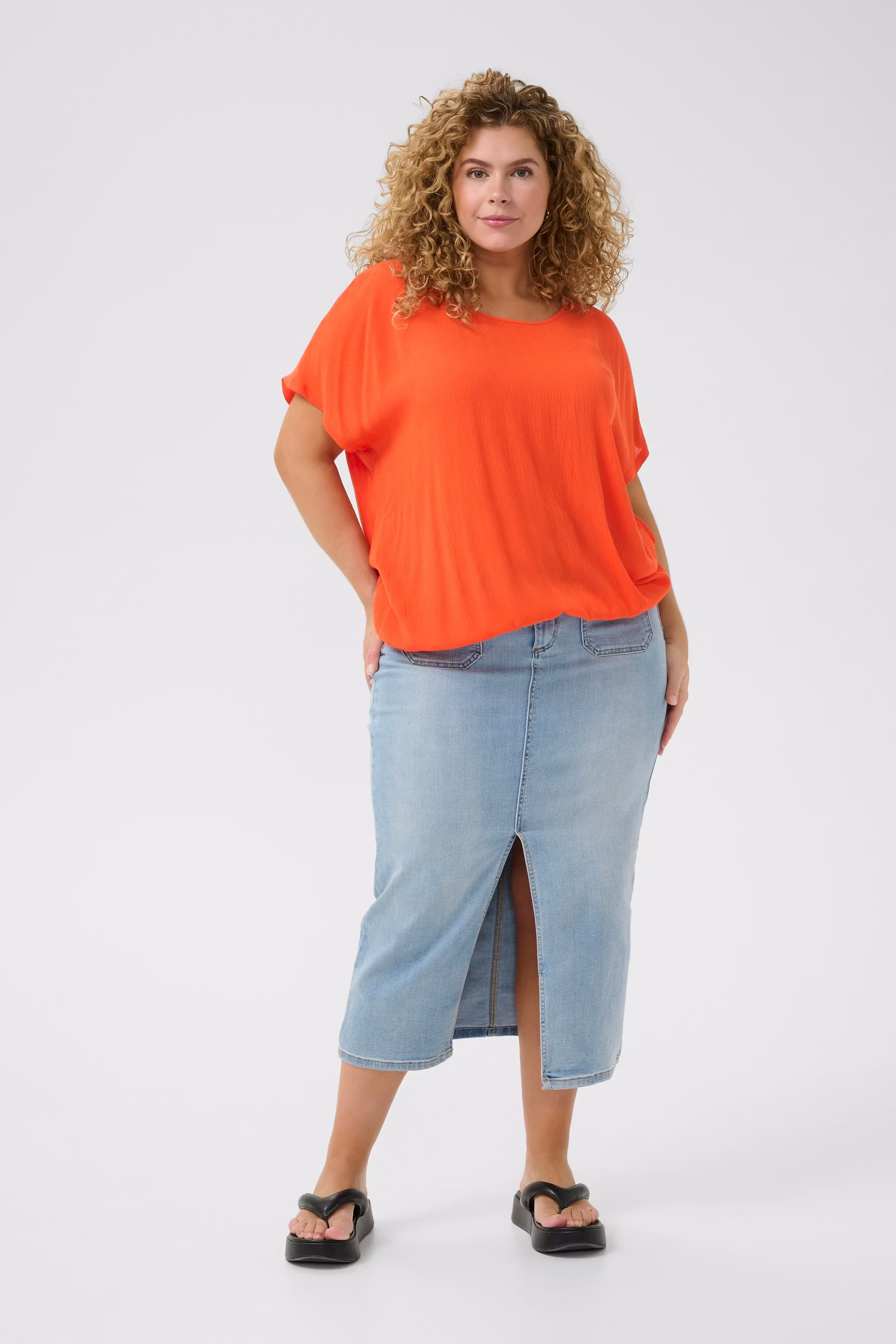 KCami Blouse LOOKBOOK FRONT 10580267-171558