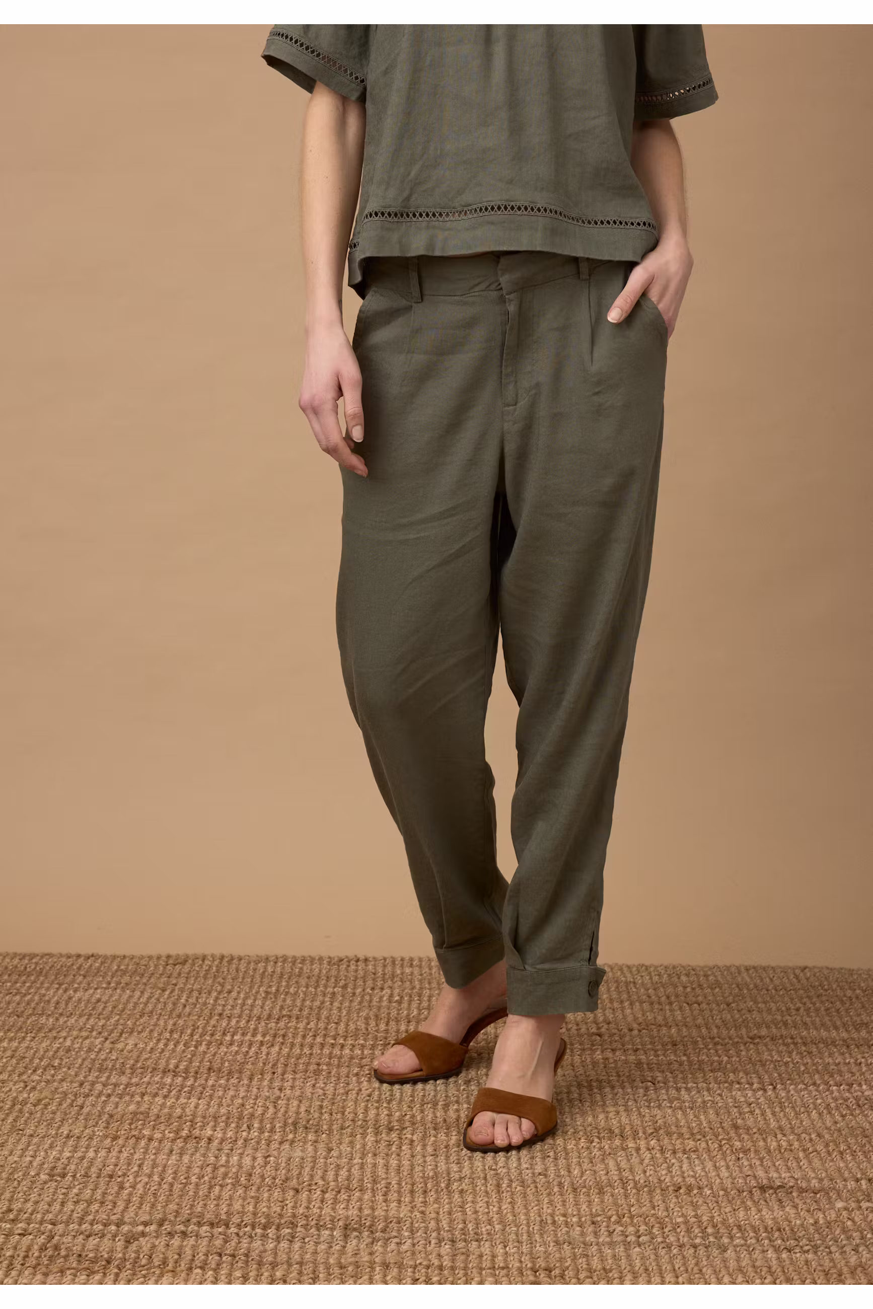 PZLUCA Trousers LOCATION NONE 50210434-180312