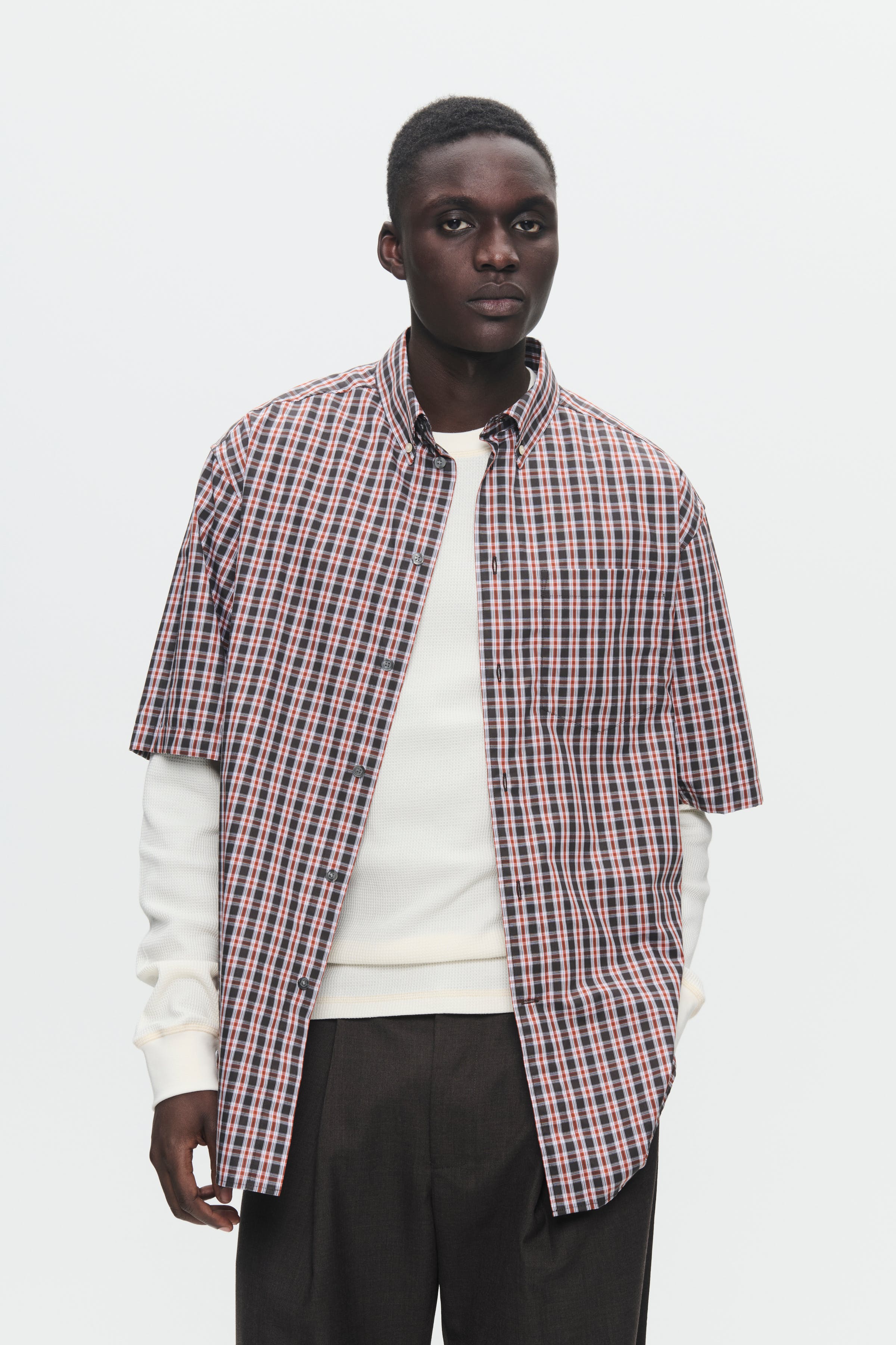 WWAaron Overhemd LOOKBOOK FRONT 30250408-181662