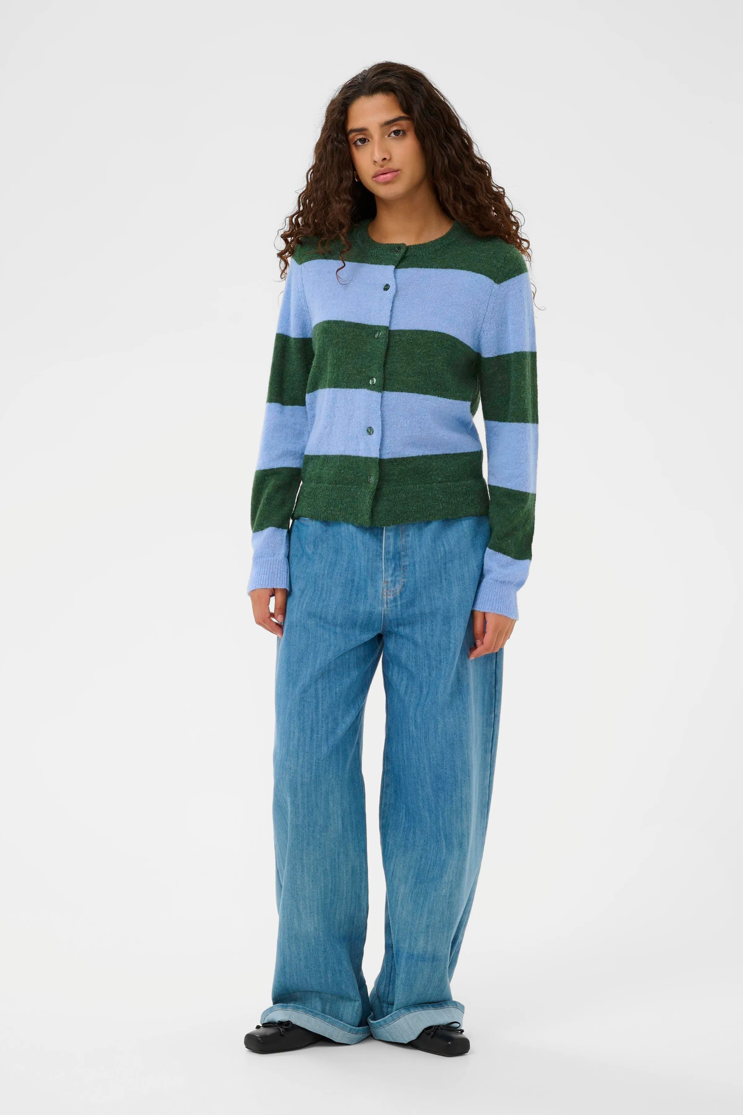 SLTuesday Cardigan LOOKBOOK FRONT 30407741-304503