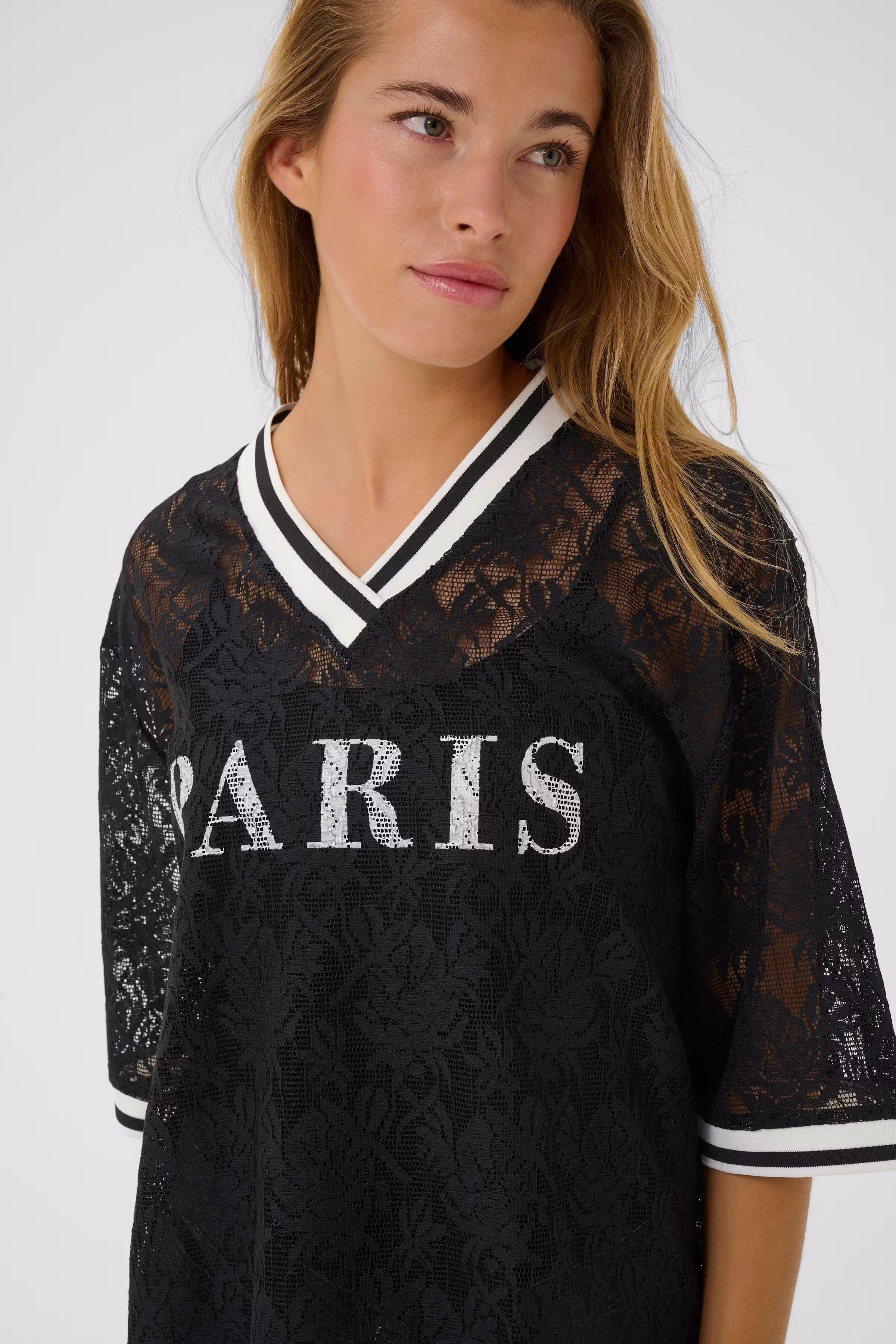 KAparis Blouse LOOKBOOK DETAIL 10552479-100121