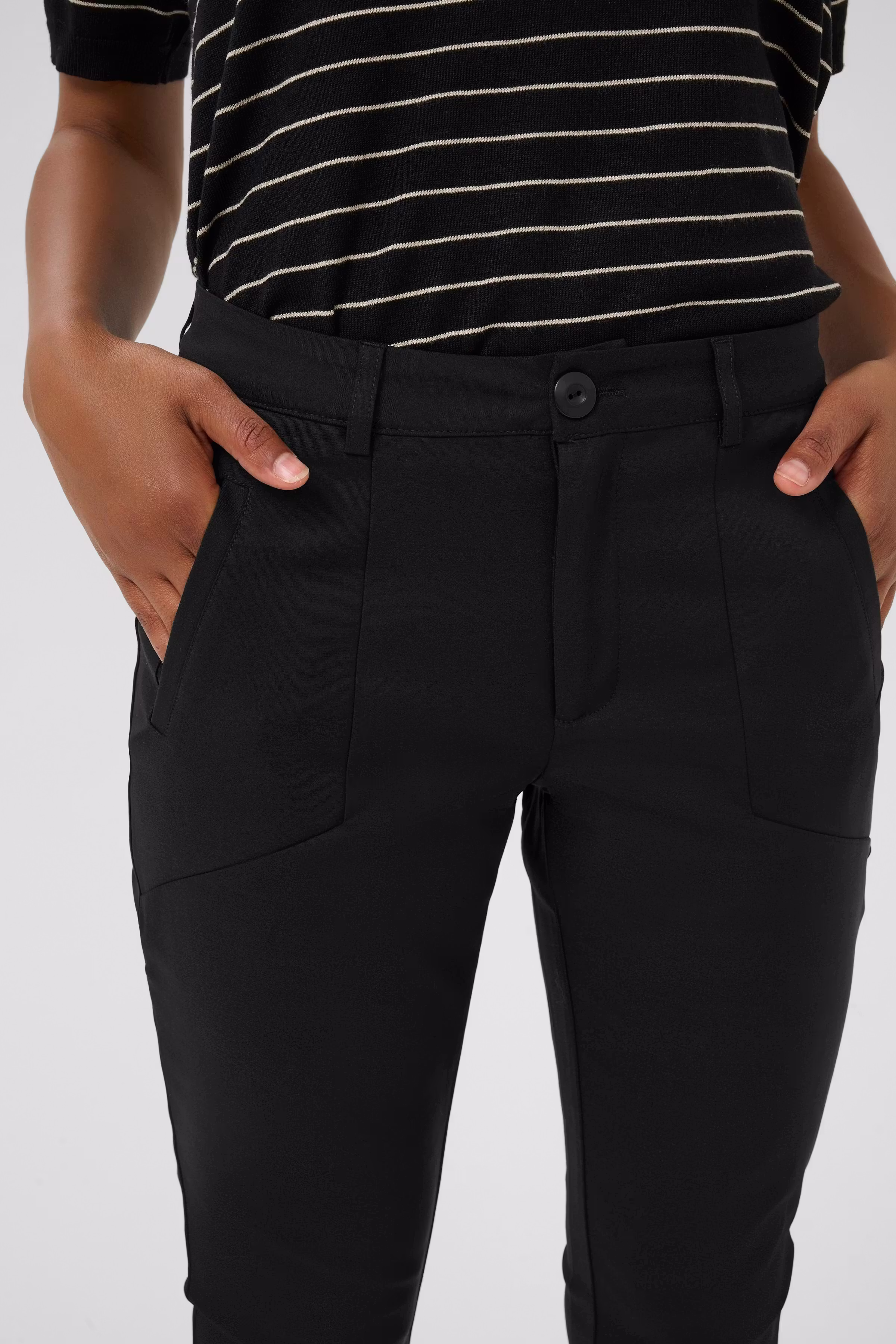 Vera Hose LOOKBOOK DETAIL 550677-50600