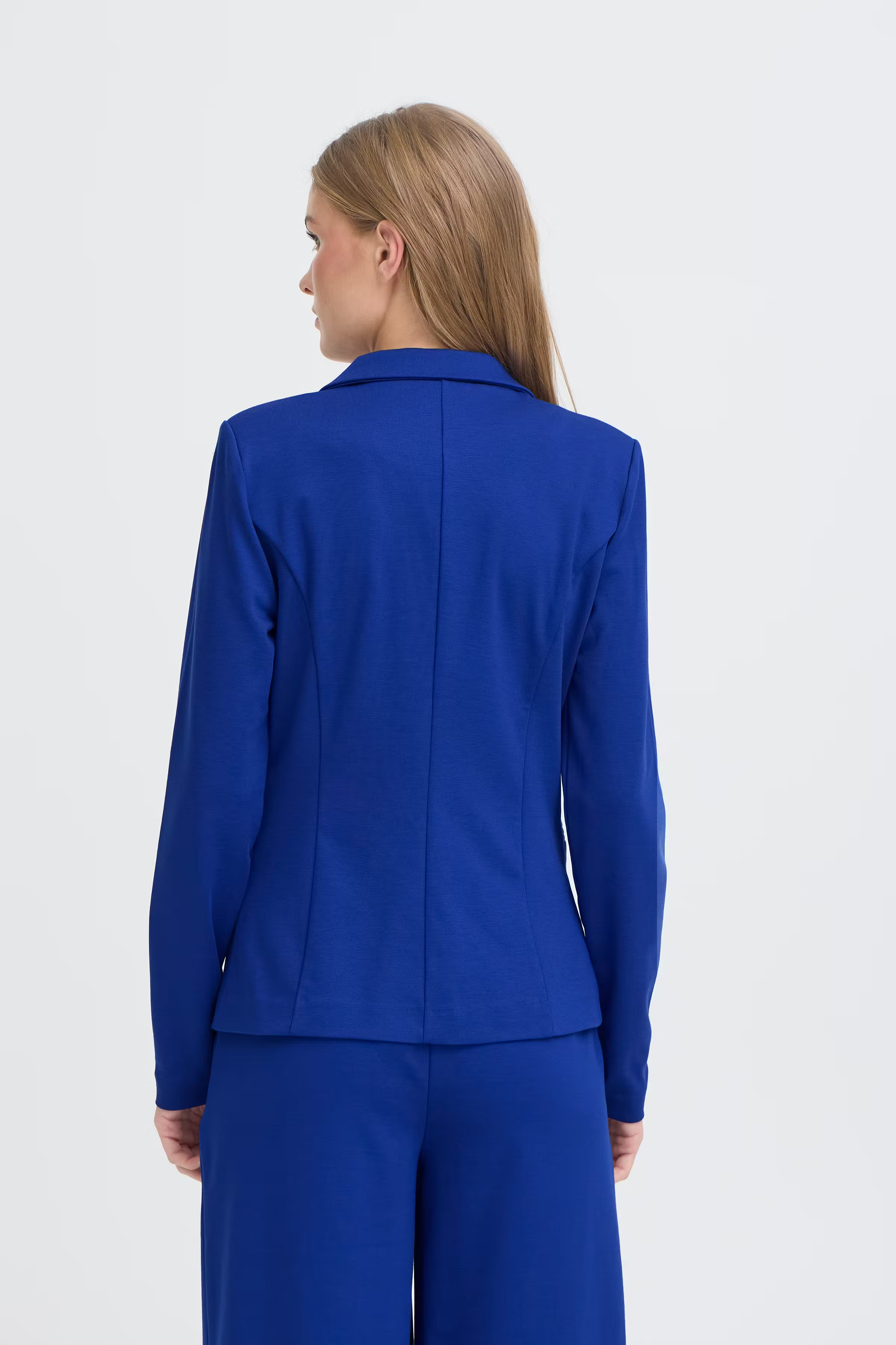 IHKATE Blazer LOOKBOOK BACK 20101801-193953