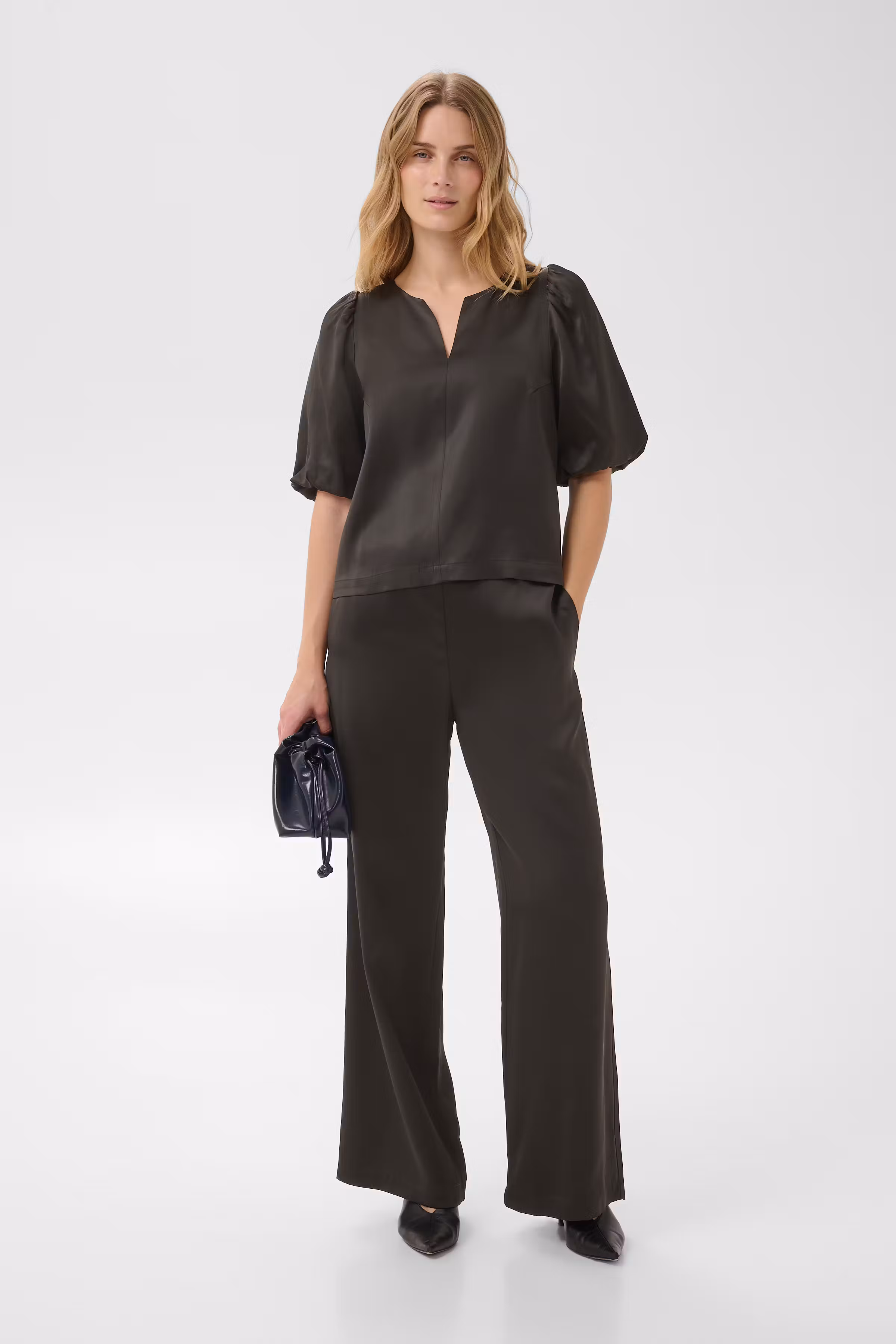 DalillaPW Byxor LOOKBOOK FRONT 30310929-194008