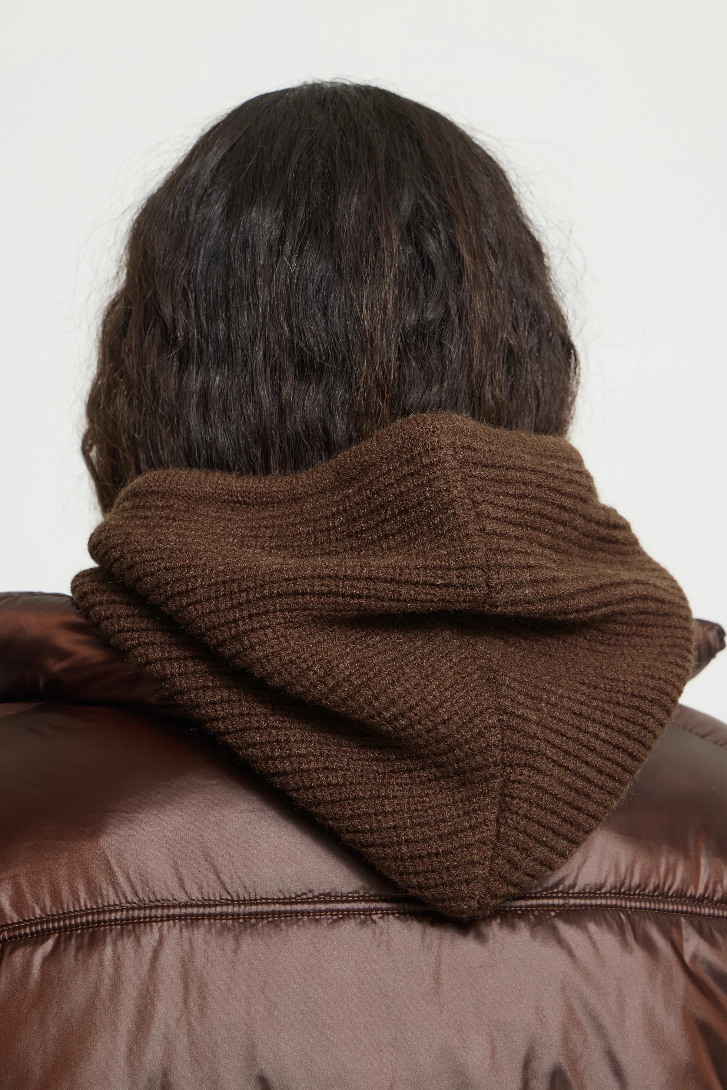 IADAGMAR Poncho LOOKBOOK FRONT 20126435-191419