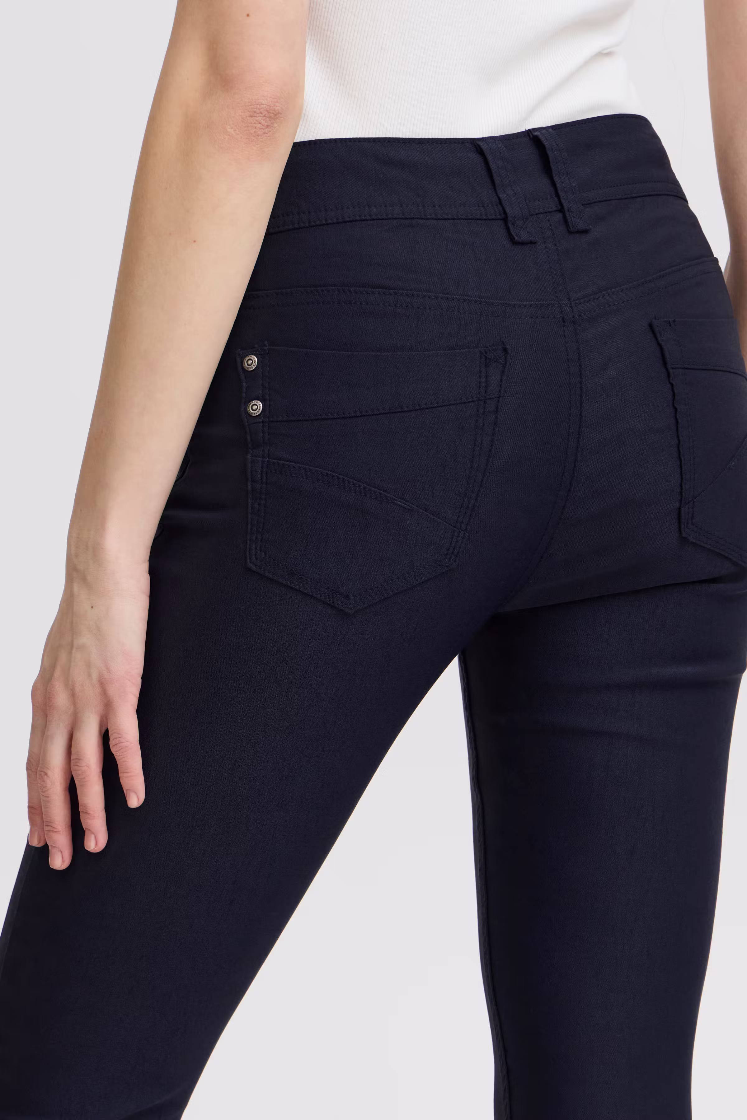 Casual pants LOOKBOOK DETAIL 601748-60468