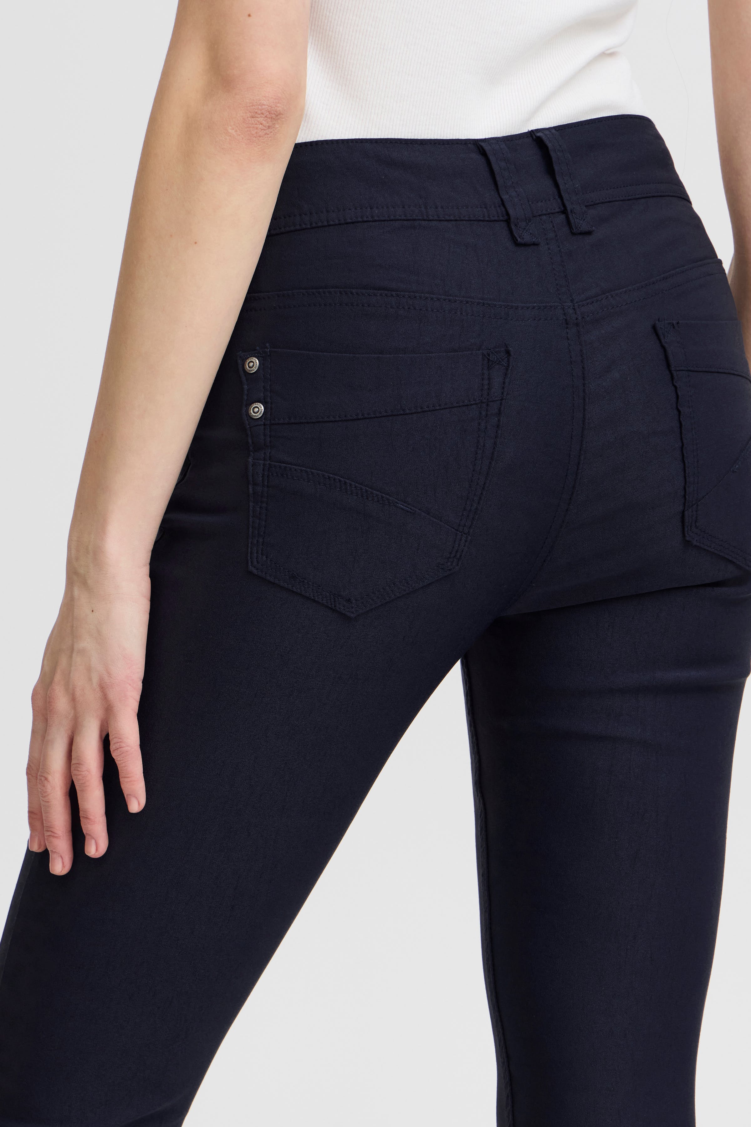 Casual pants LOOKBOOK DETAIL 601748-60468