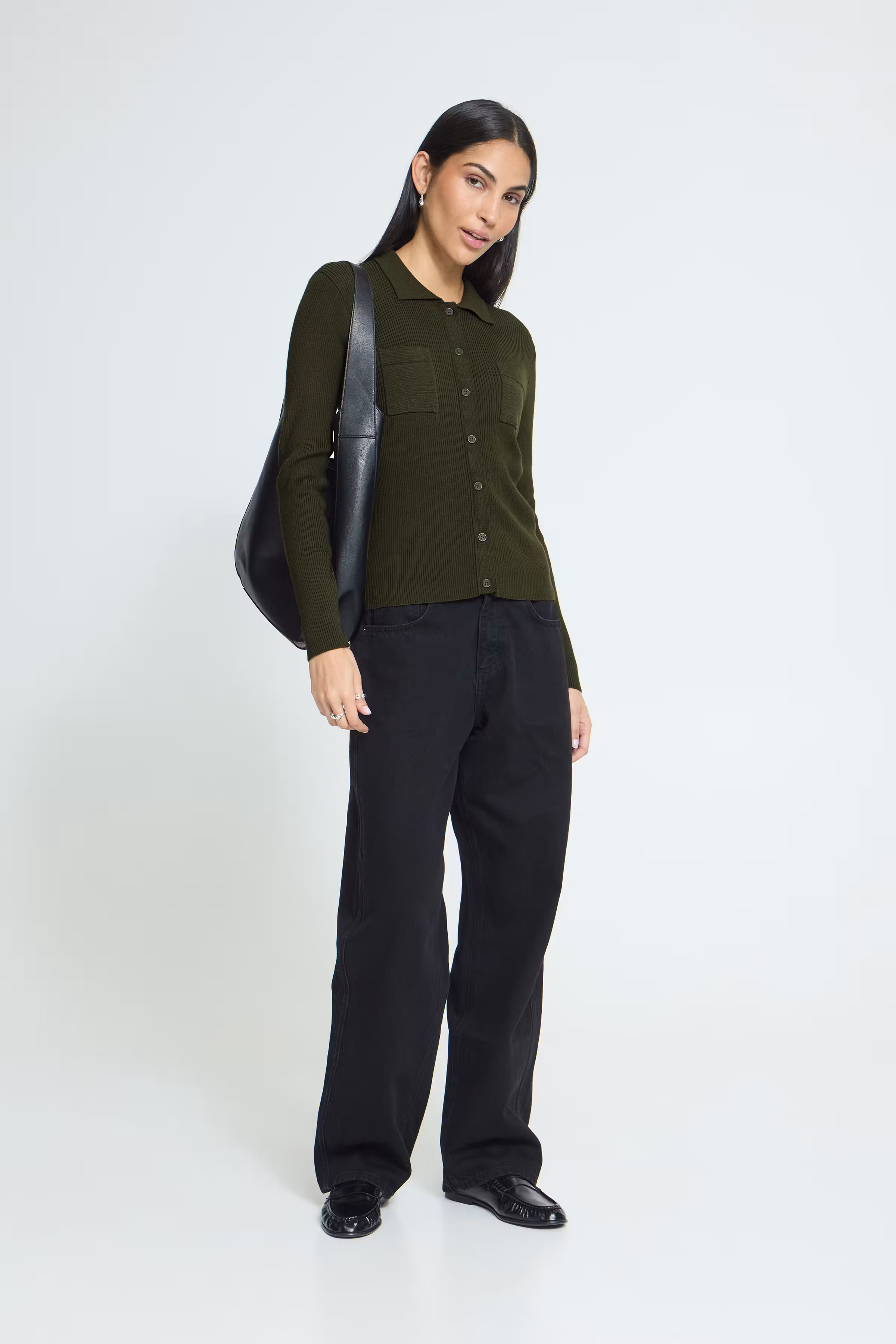 IHLULS Cardigan LOOKBOOK FRONT 20126211-190509