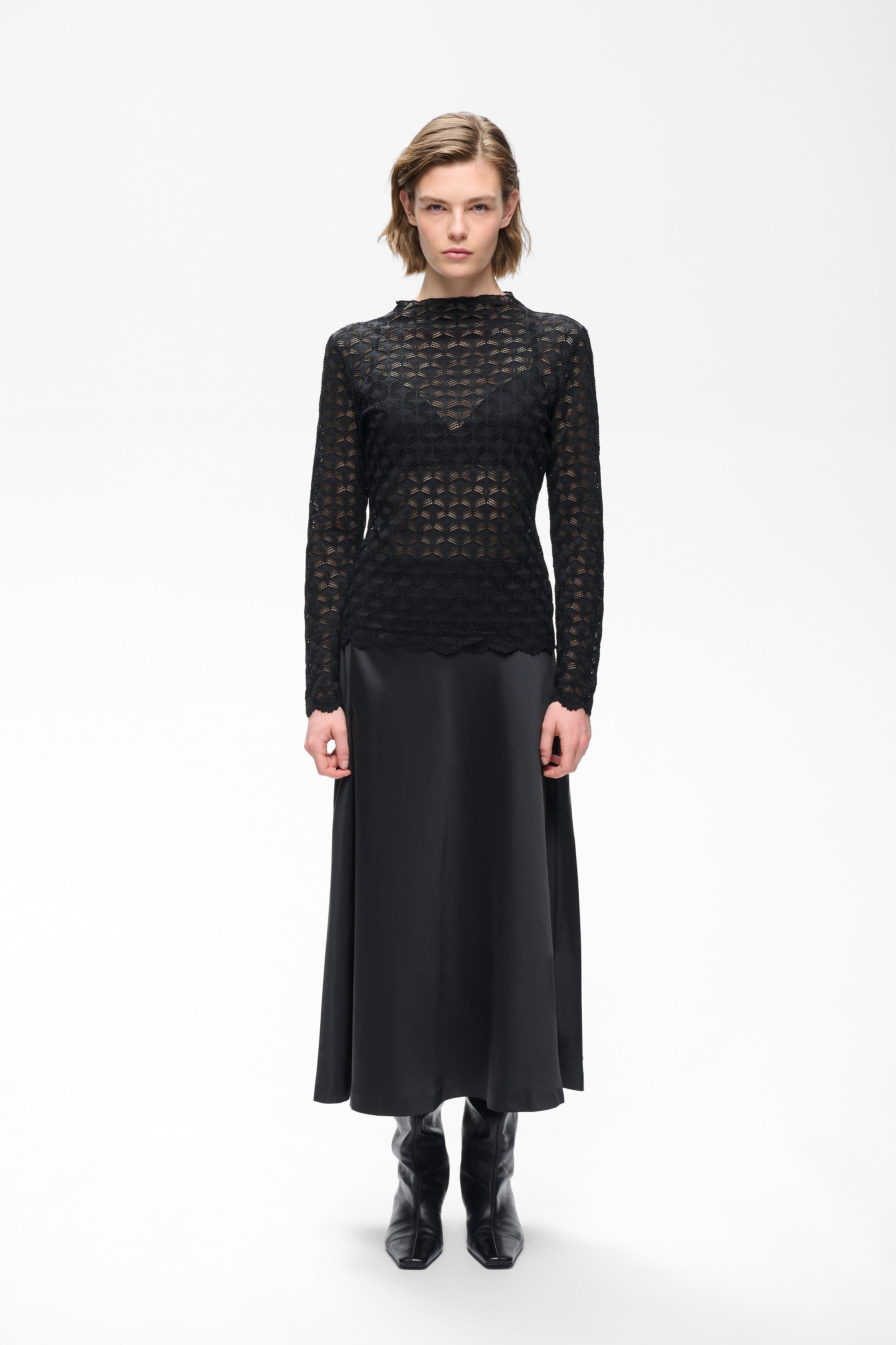 TullaIW T-shirt LOOKBOOK FRONT 30111334-194008