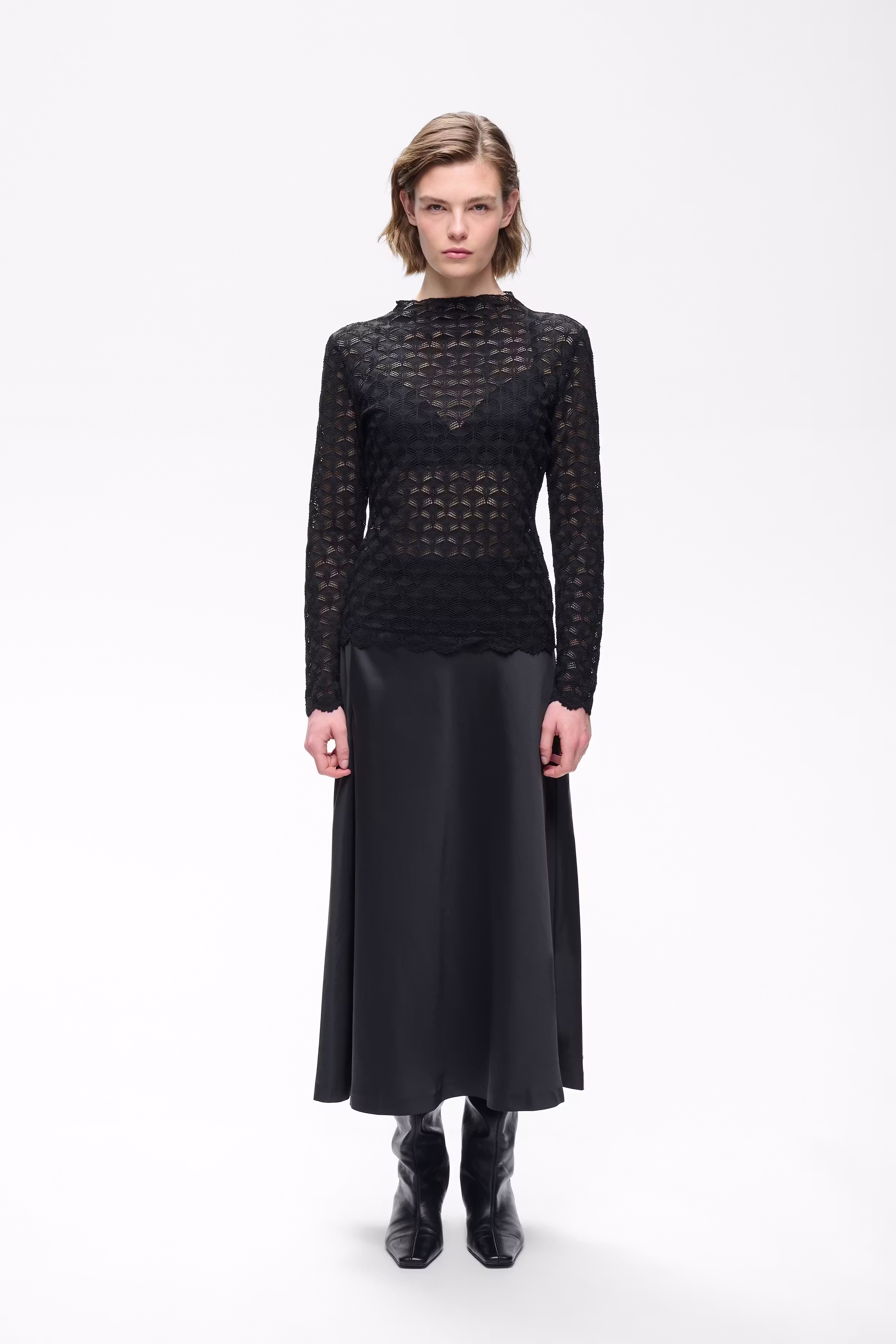 TullaIW T-shirt LOOKBOOK FRONT 30111334-194008