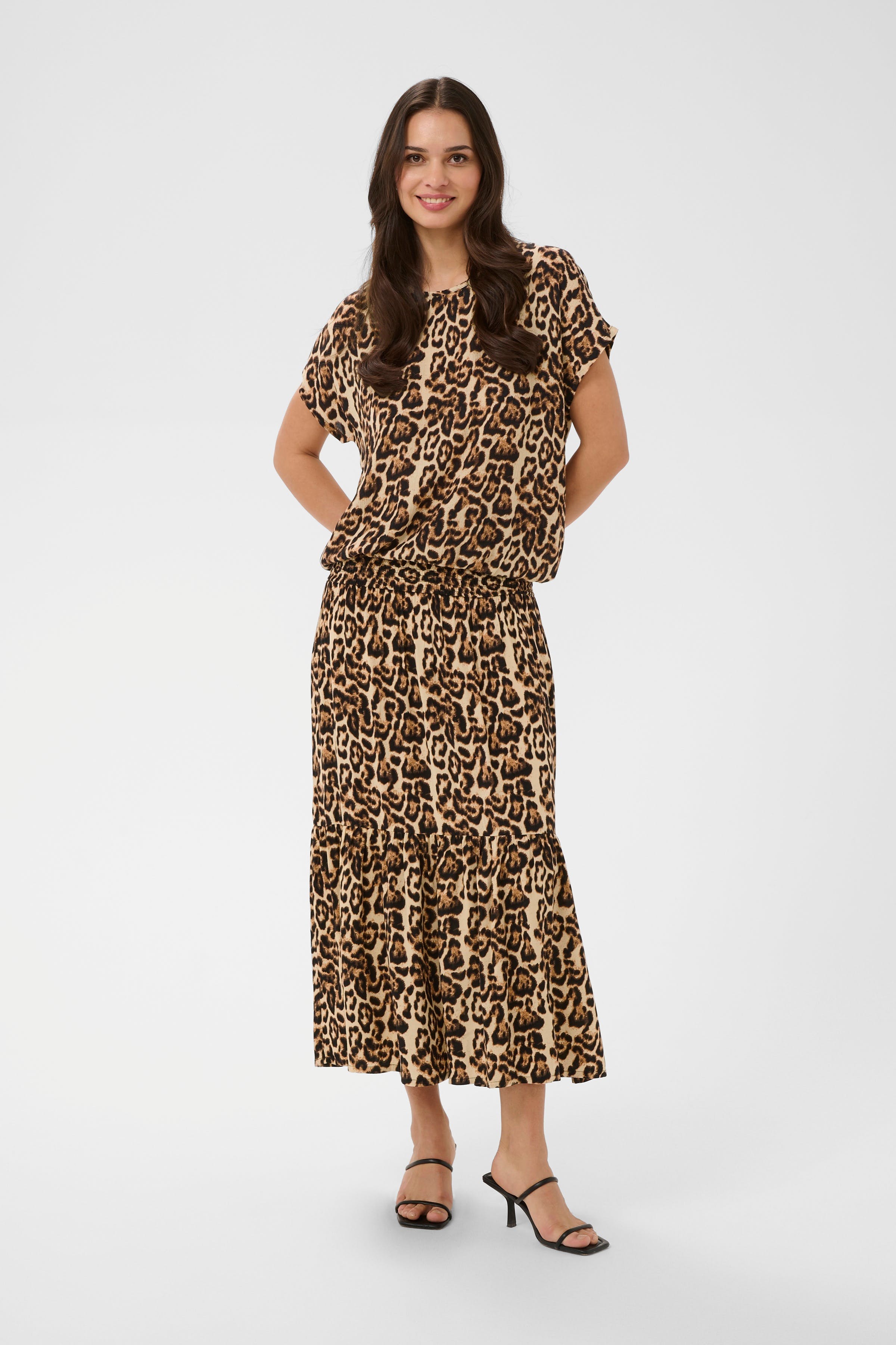 KAmaxi Skjørt LOOKBOOK FRONT 10508816-107281