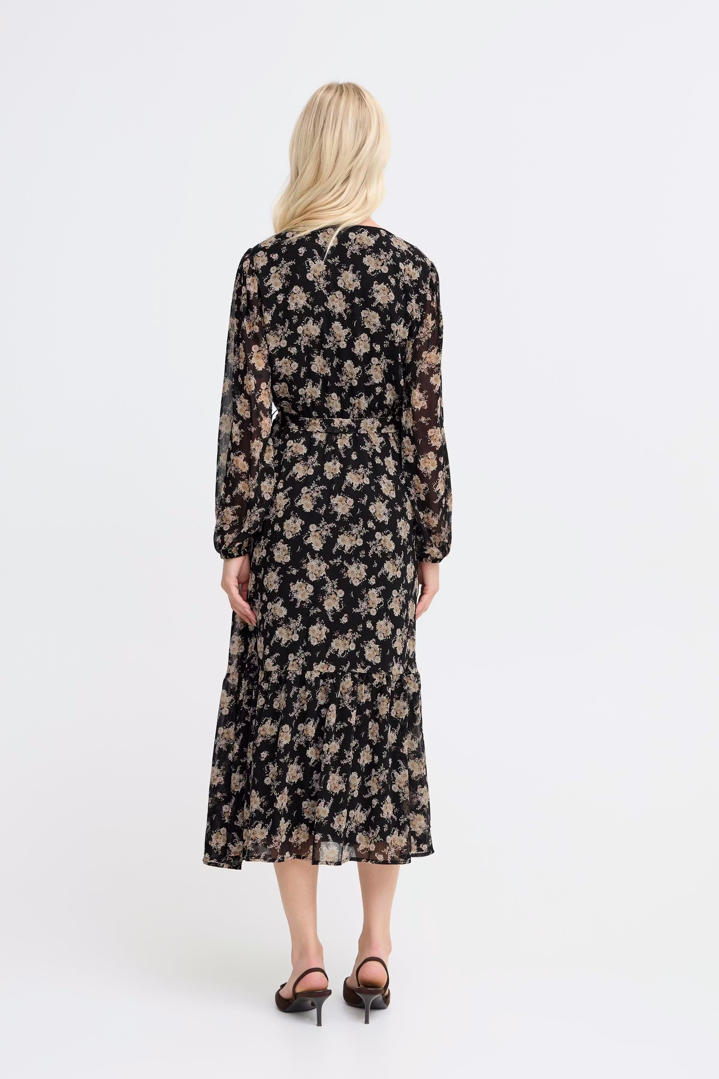 BYXILAYDA Kjole LOOKBOOK BACK 20819223-900010241