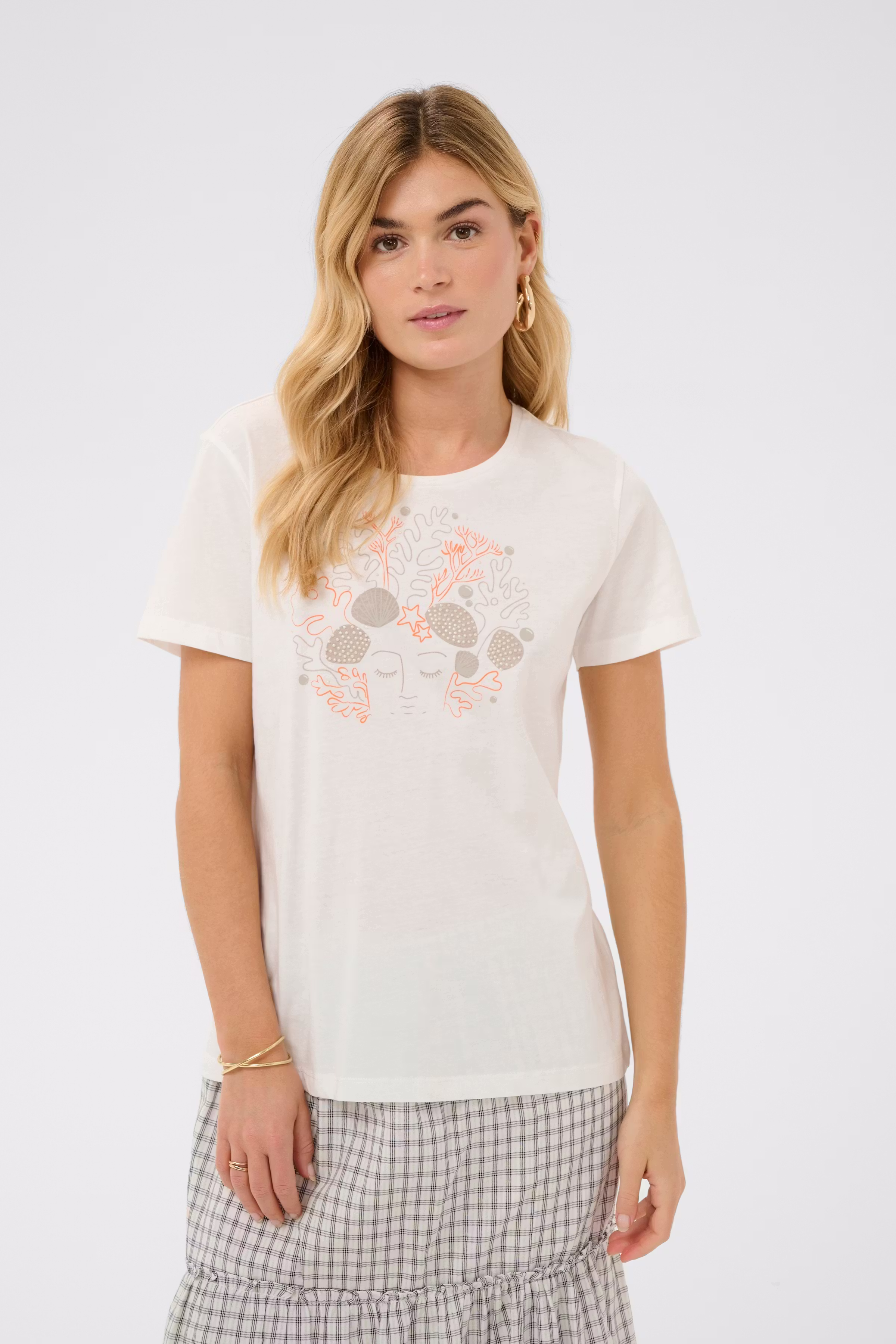 CRSunnia T-shirt LOOKBOOK FRONT 10615097-109368