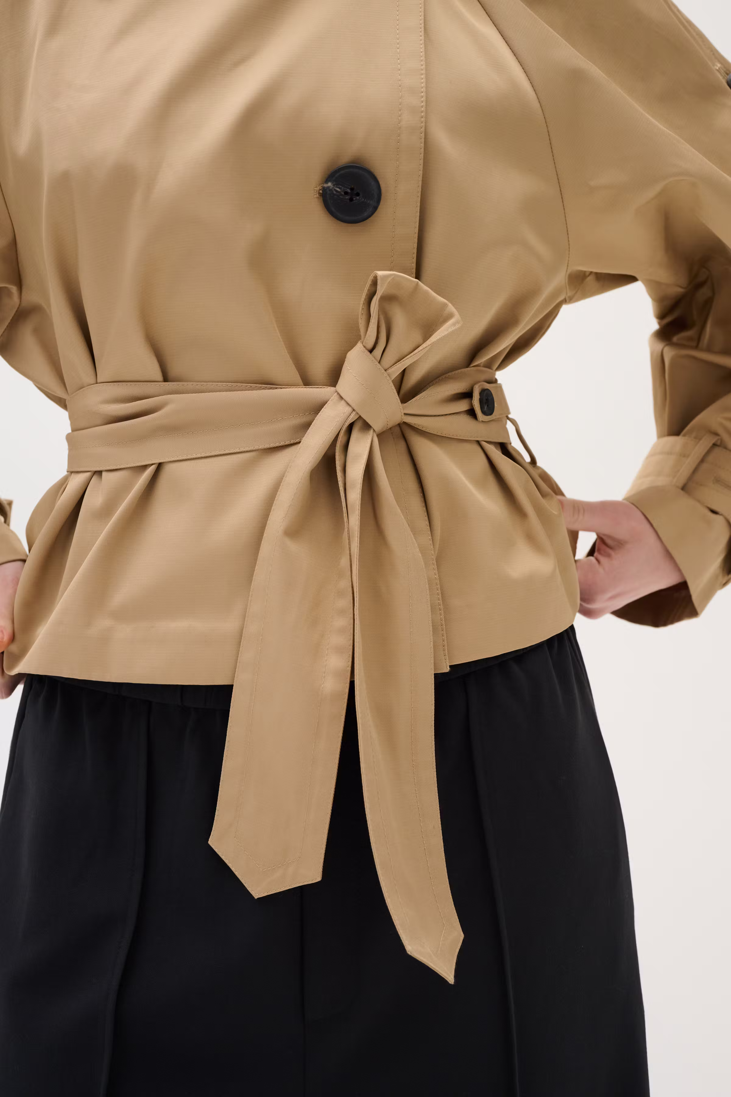 UmayaIW Short Trenchcoat LOOKBOOK DETAIL 30110021-171320