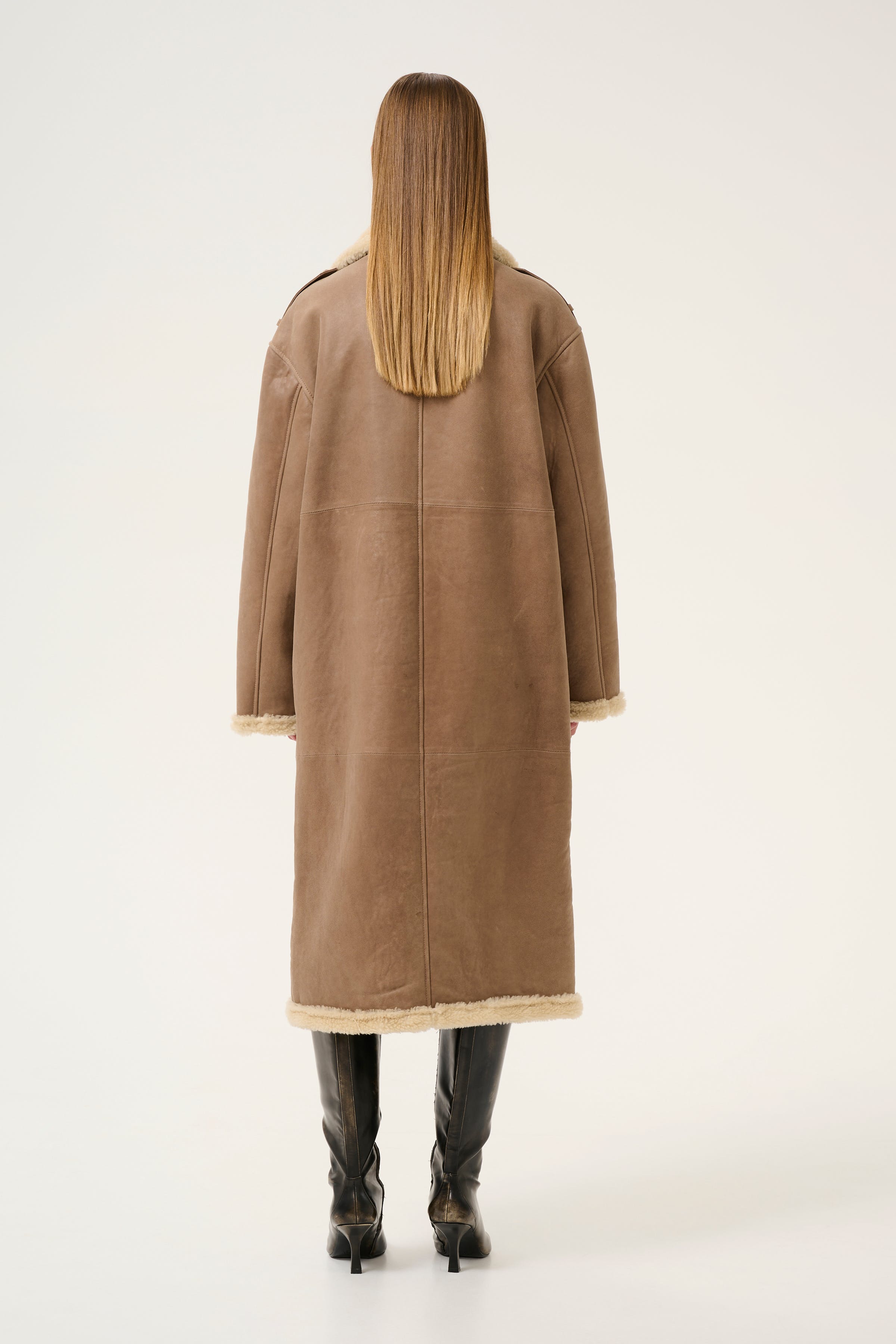 KBReio Ledermantel LOOKBOOK BACK 10105274-190809