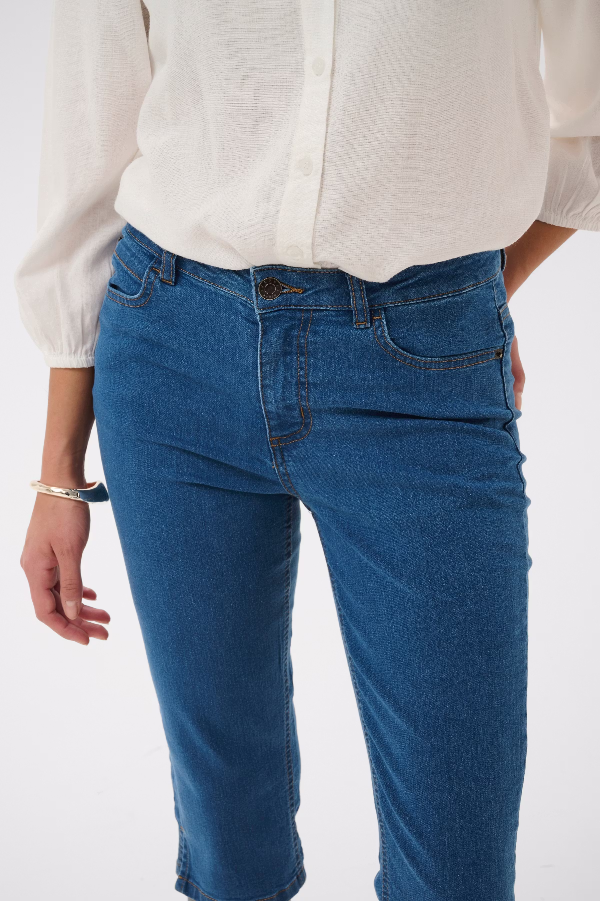 KAvilma Capri bukser LOOKBOOK DETAIL 10511488-102272