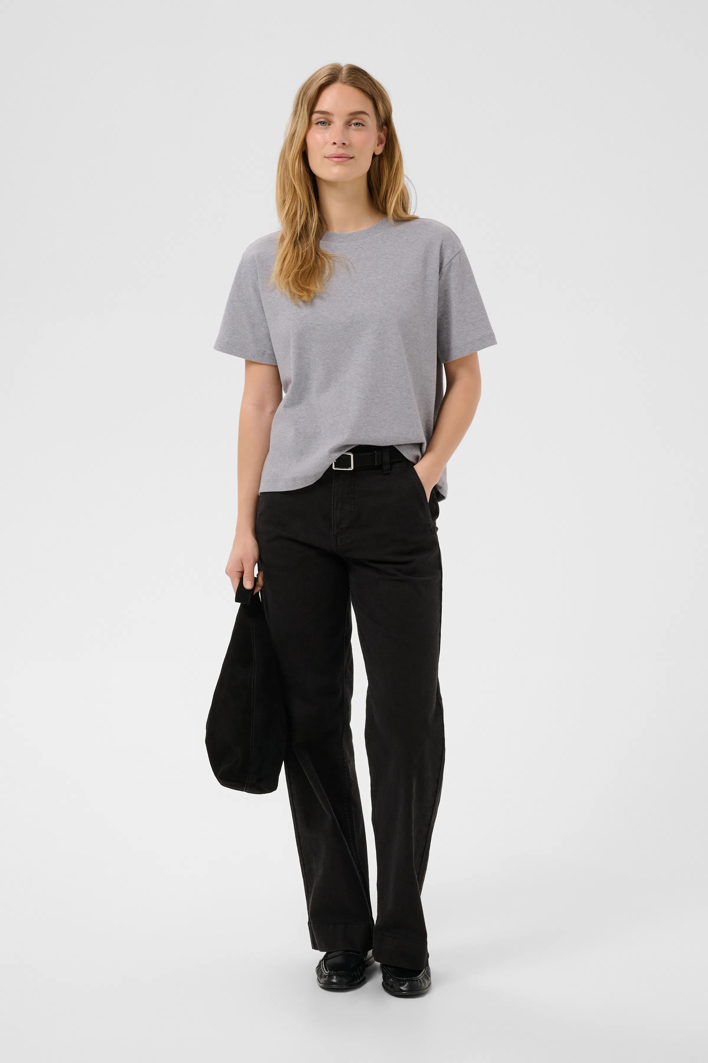 AnnePW T-shirt LOOKBOOK FRONT 30308060-304402