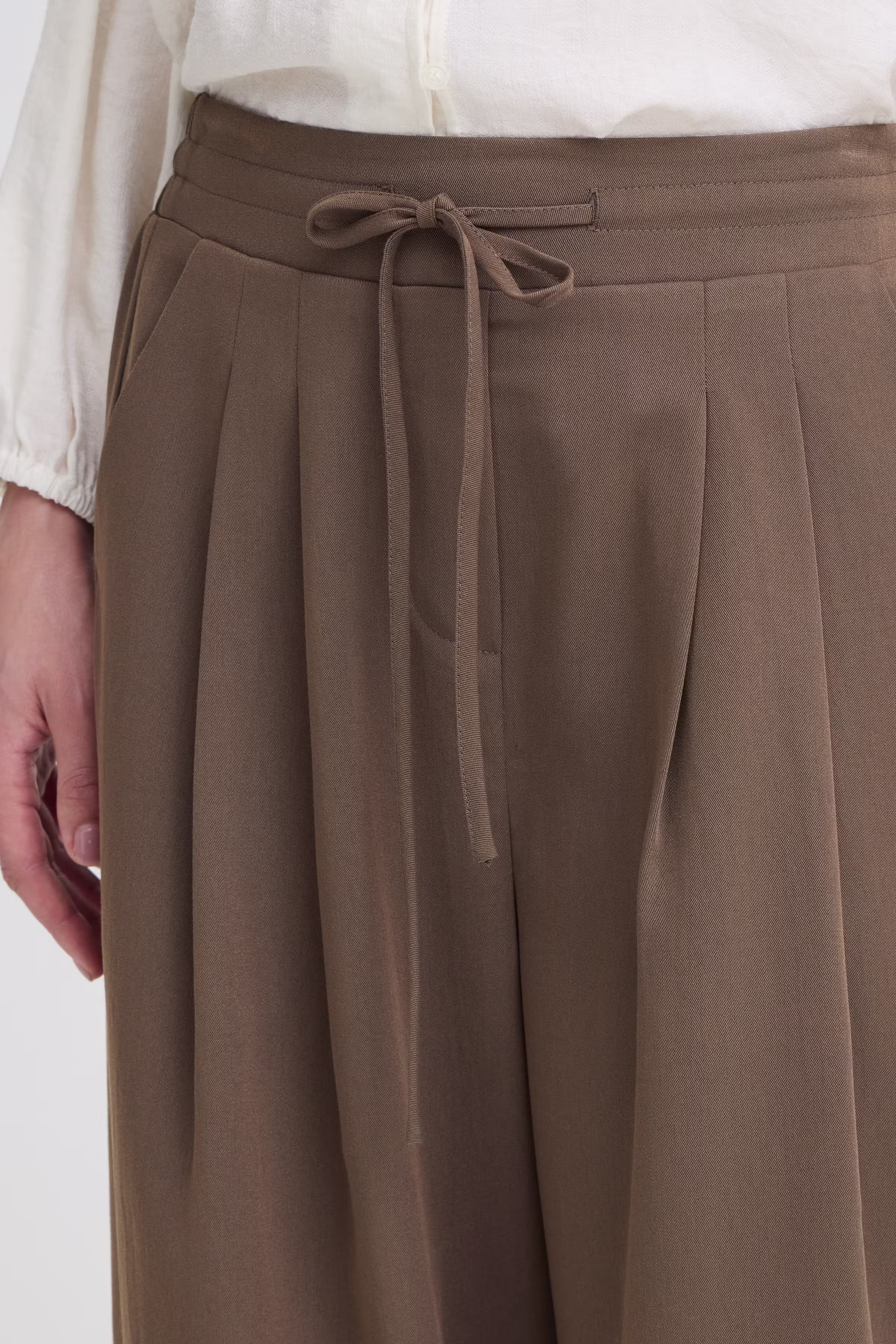 FRVEDA Bukser LOOKBOOK DETAIL 20618072-1909161