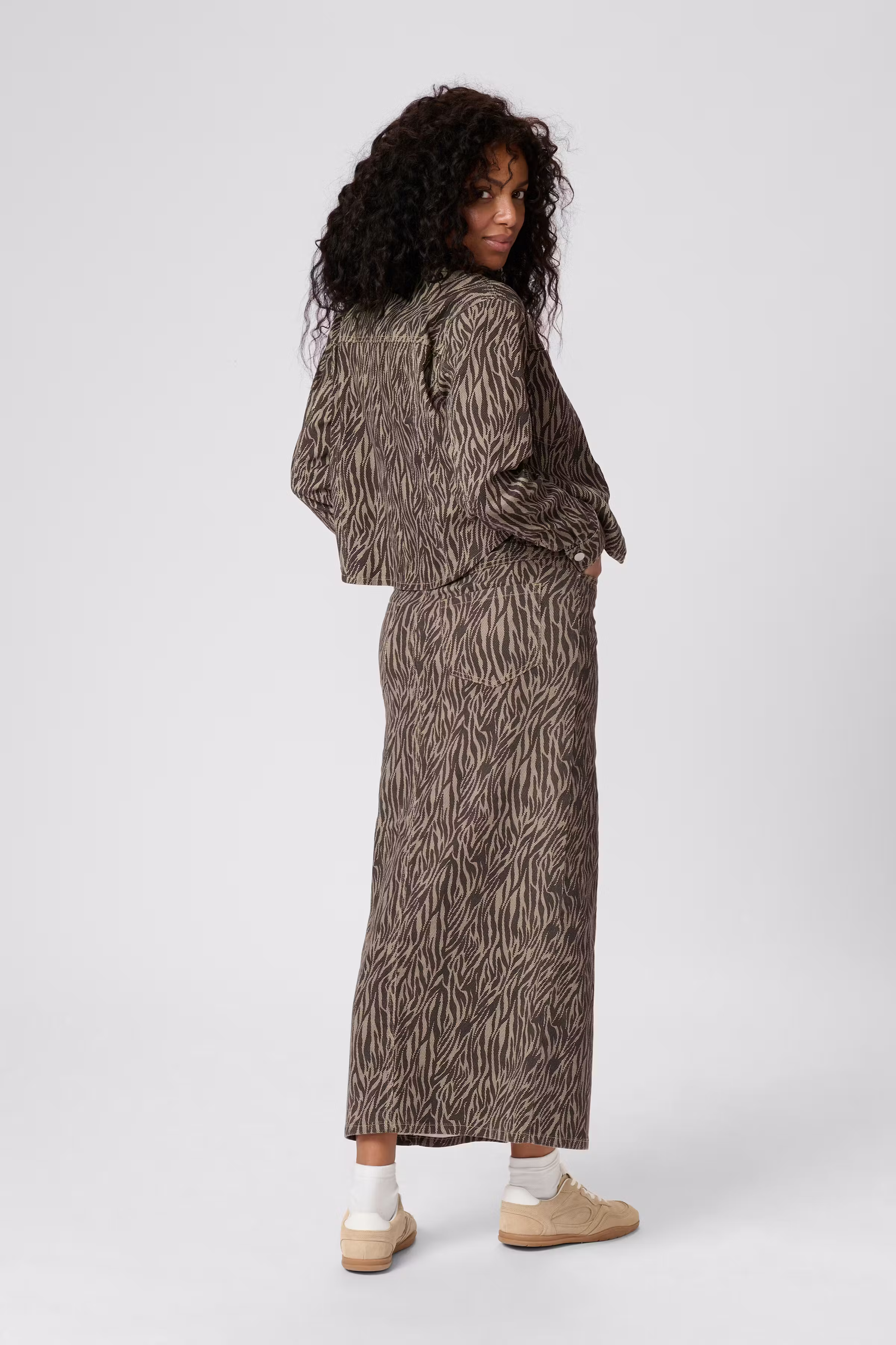 KAleondra Skjorte LOOKBOOK BACK 10510133-107719