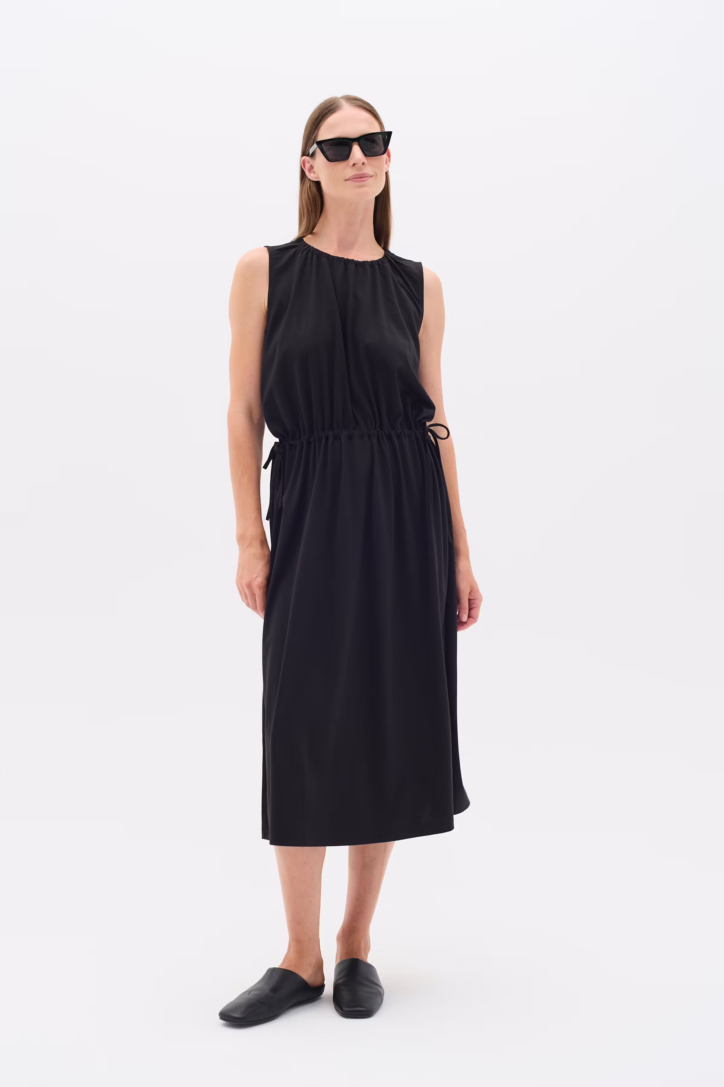 HivieraIW Dress LOOKBOOK FRONT 30110389-194008