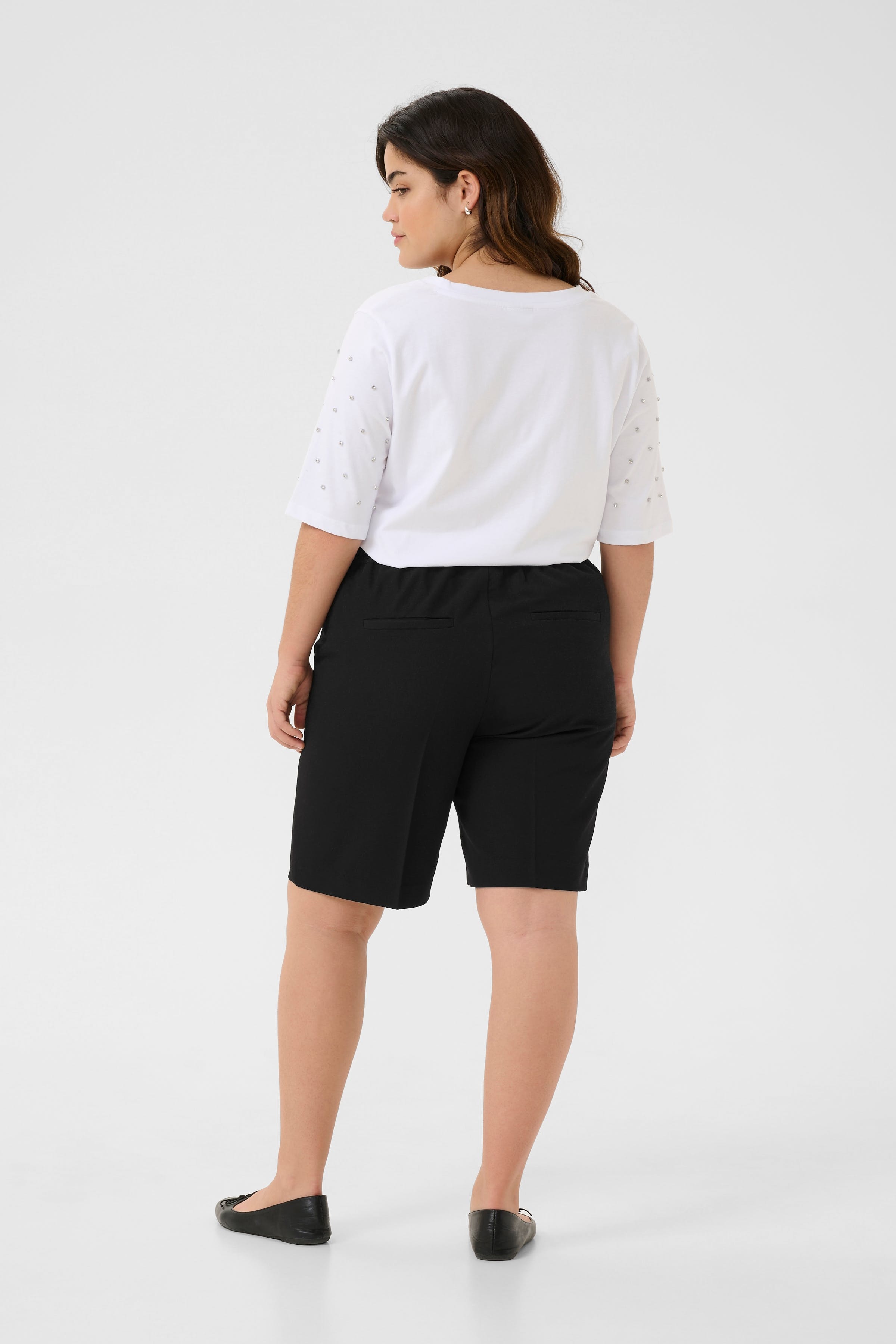 KCsakira Shorts LOOKBOOK BACK 10582348-100121