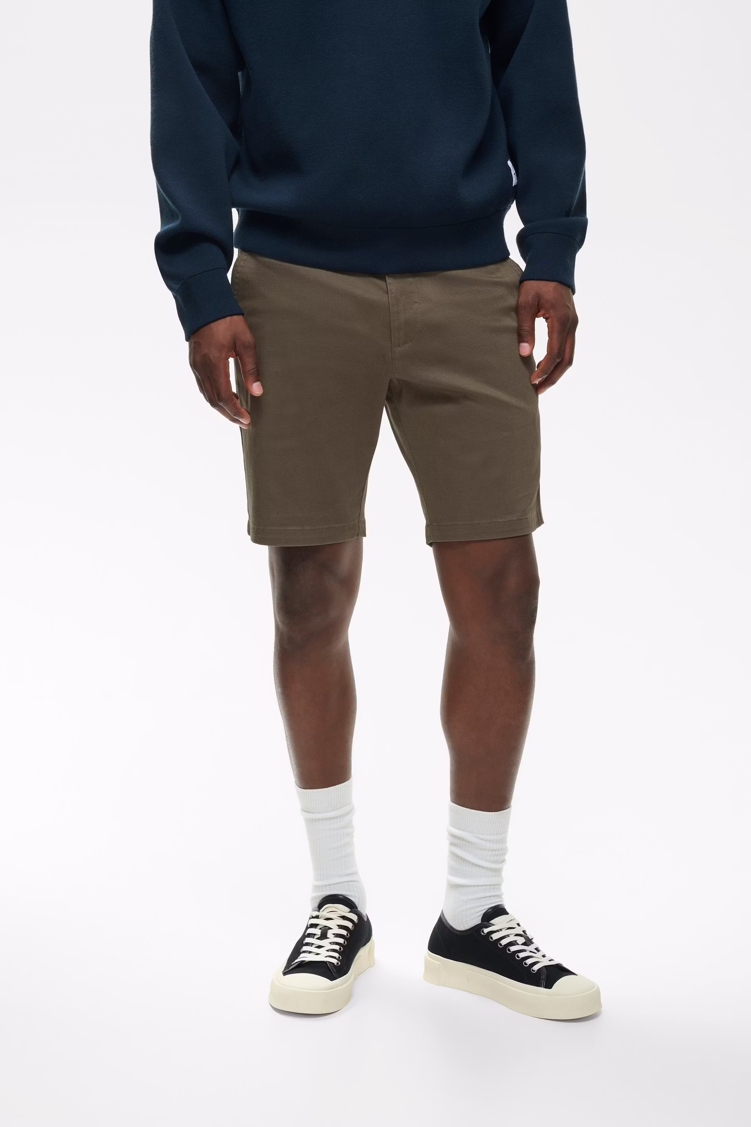 MAthomas Shorts LOOKBOOK FRONT 30207368-190808