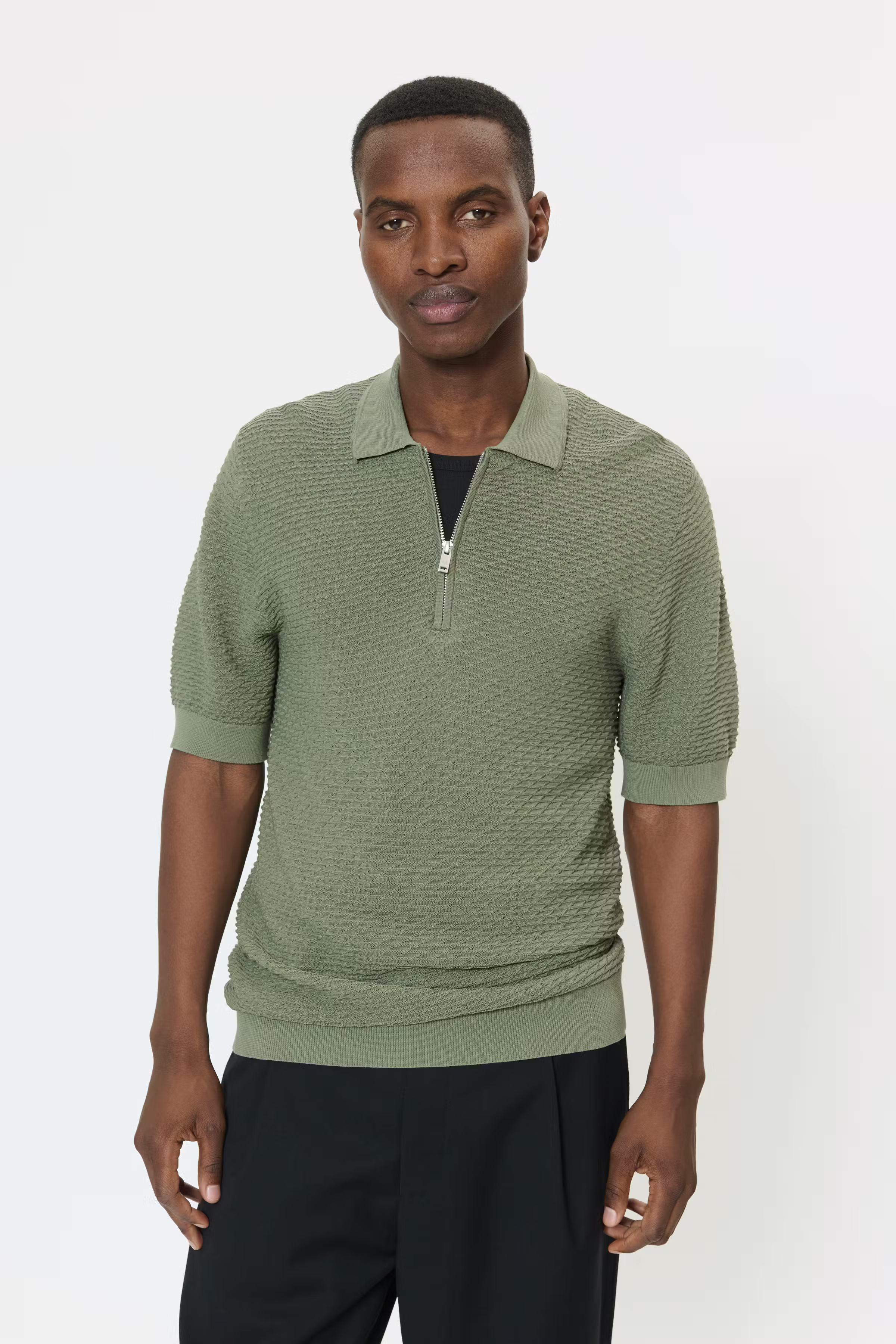 MApolo Poloshirt LOOKBOOK FRONT 30208961-176212