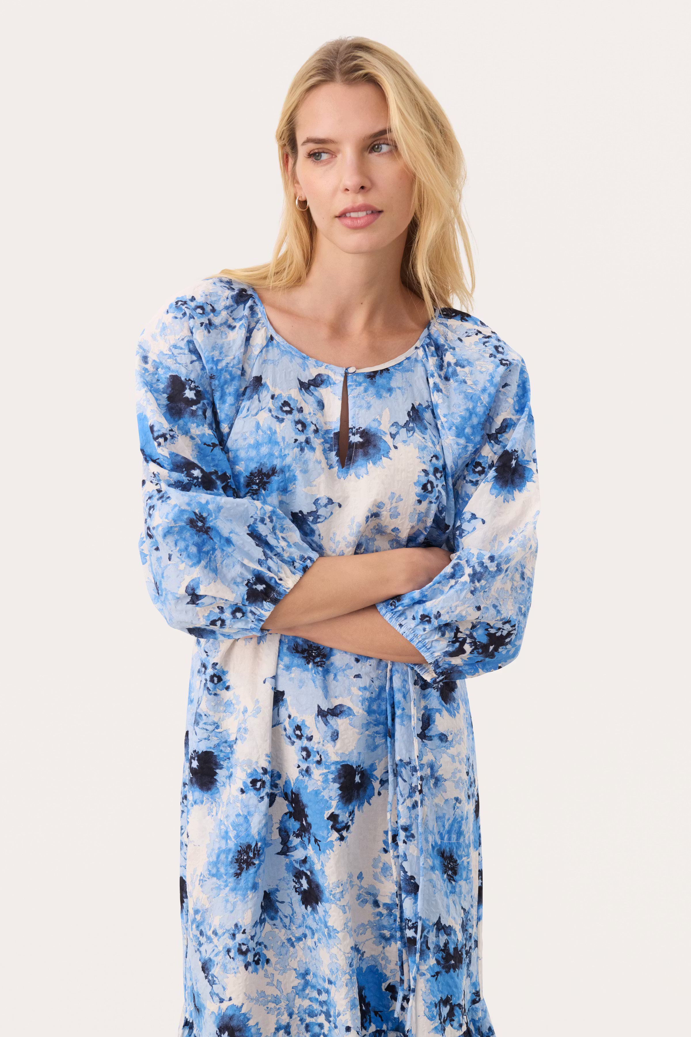 ReidunPW Dress LOOKBOOK FRONT 30309626-303766