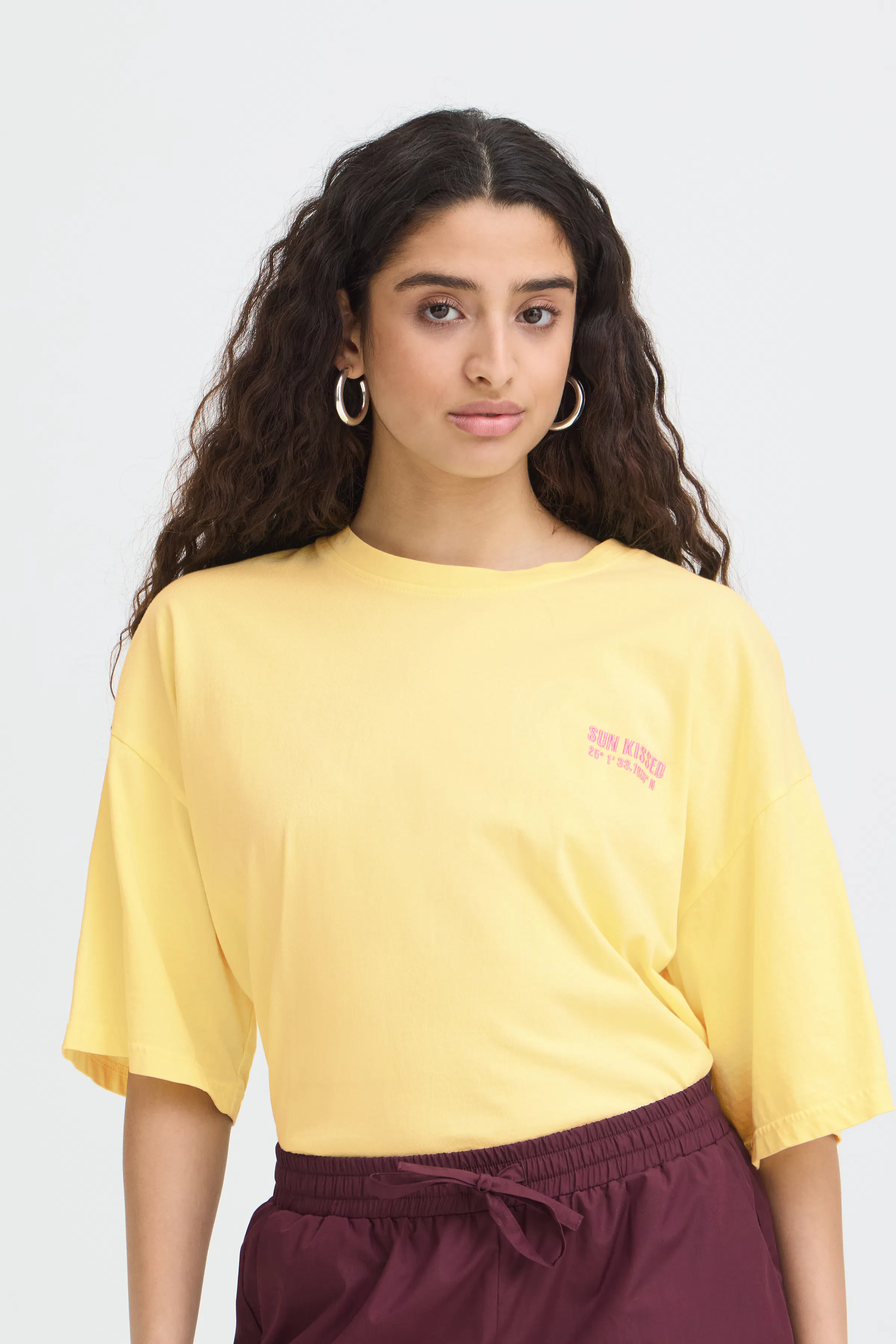 IHNICA T-shirt LOOKBOOK FRONT 20125857-900007058