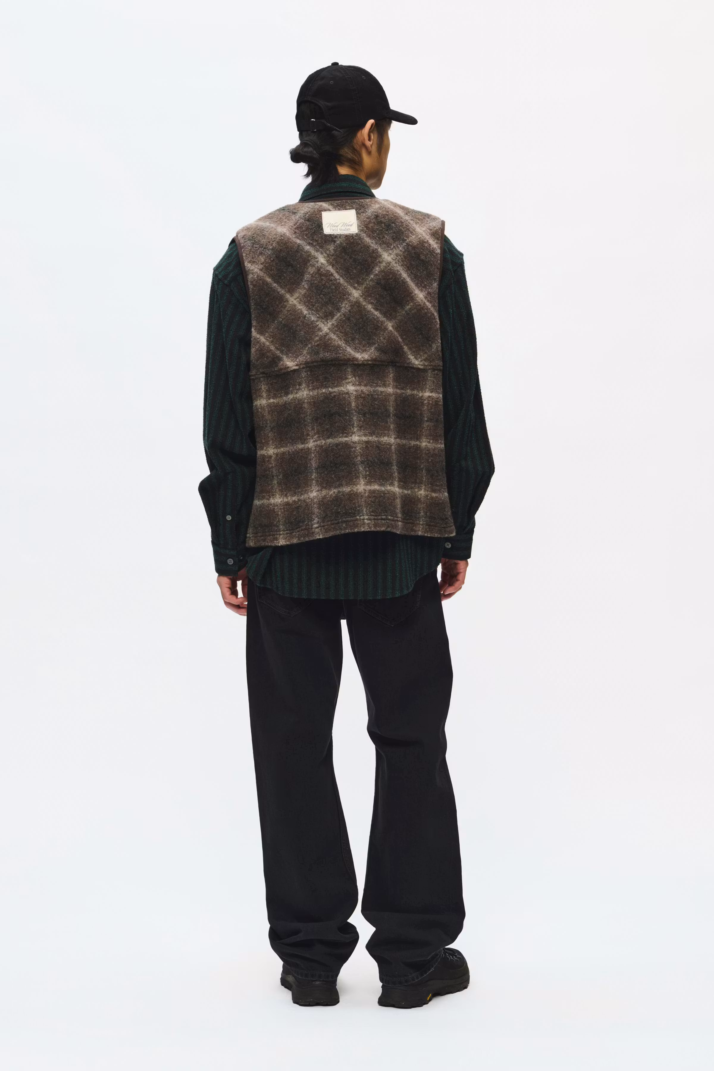 WWEik Weste LOOKBOOK BACK 30252252-304351
