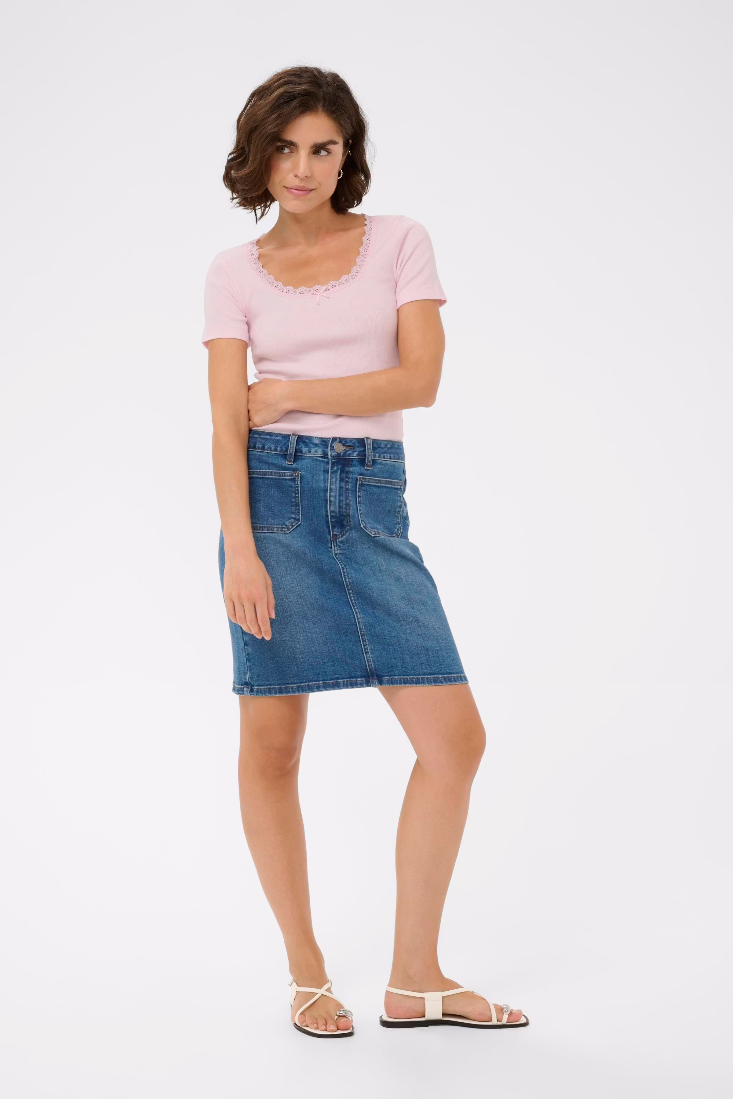 KAmaibritt T-shirt LOOKBOOK FRONT 10508557-132807