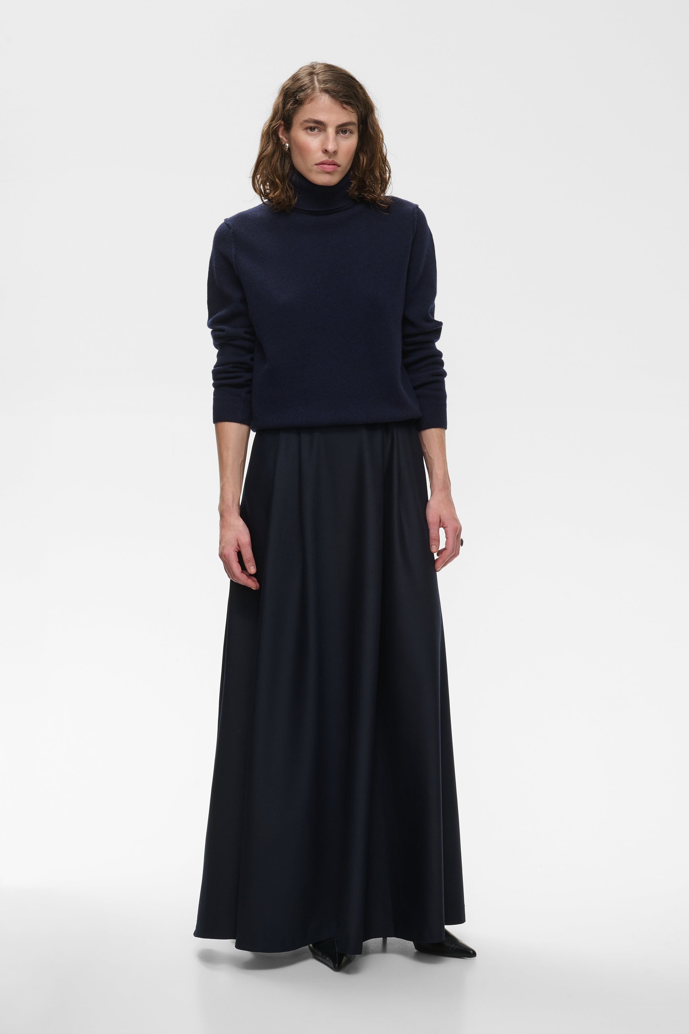 IOSusanna Skirt LOOKBOOK FRONT 30600438-BL900