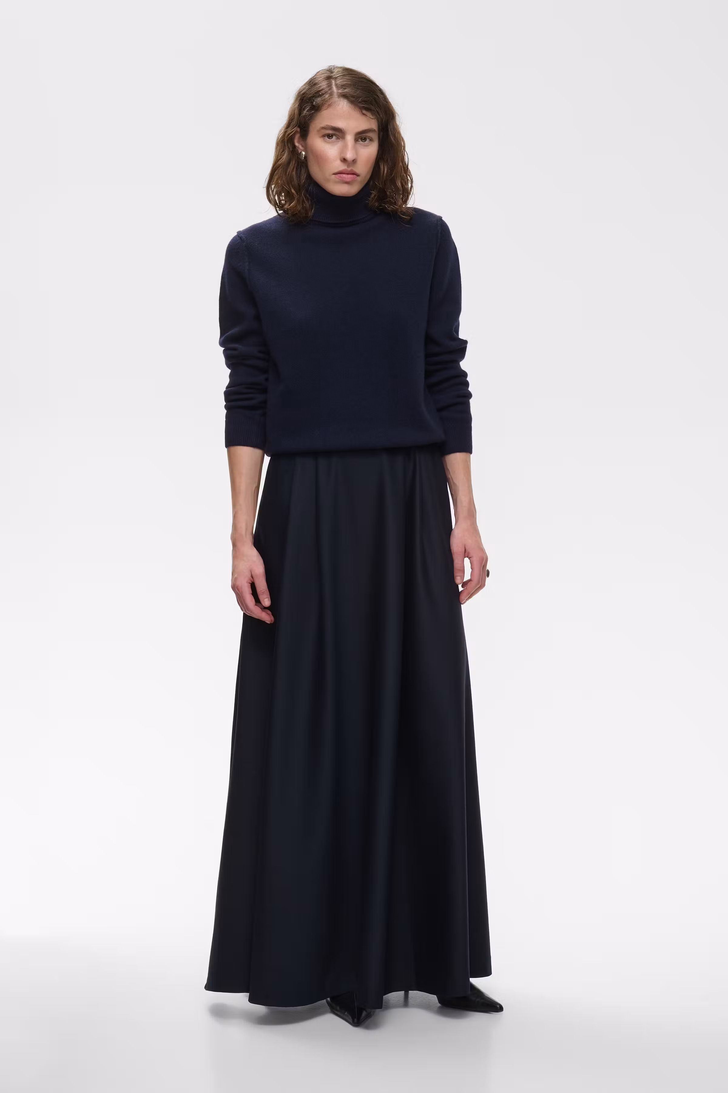IOSusanna Skirt LOOKBOOK FRONT 30600438-BL900