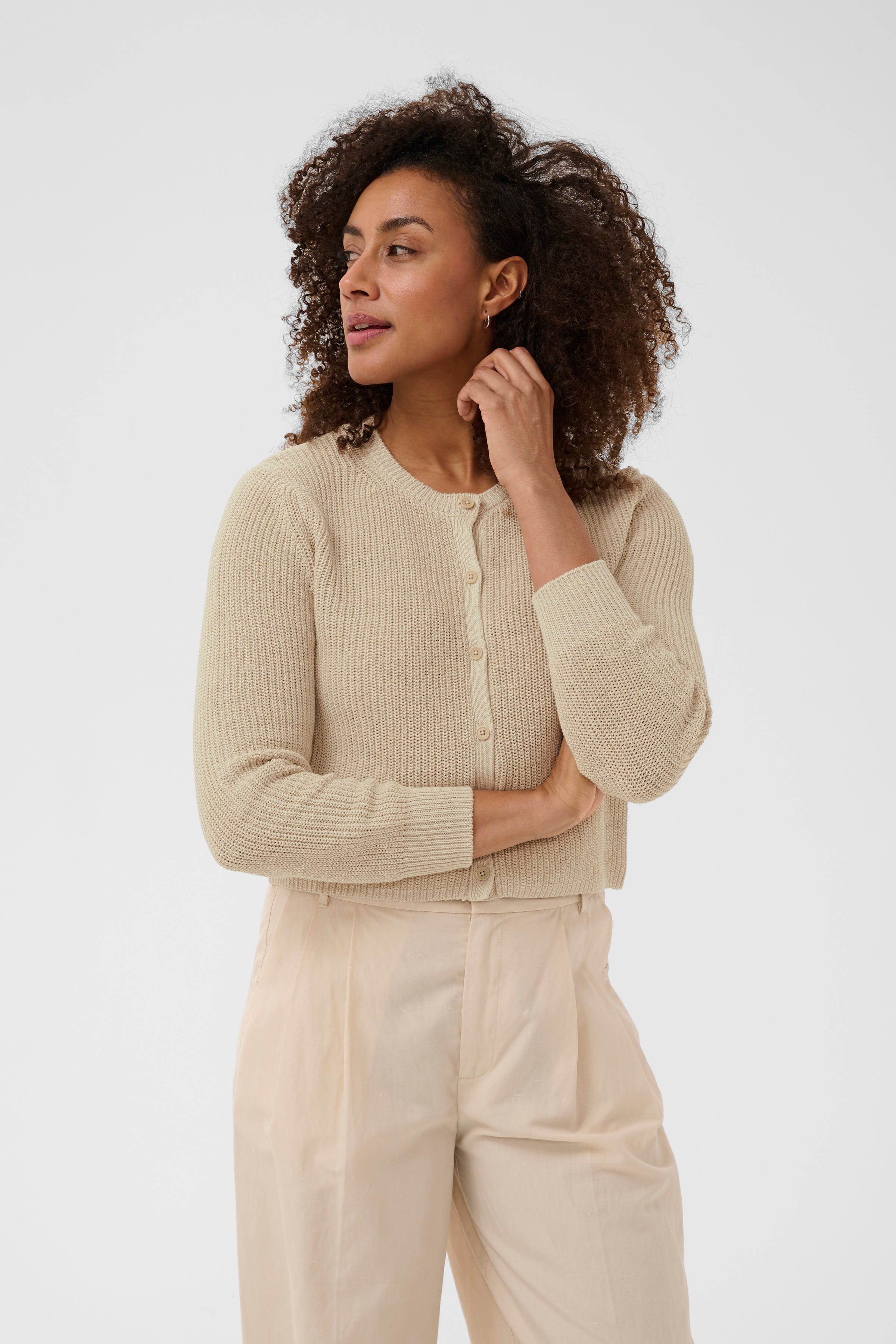 GigiaPW Linen Blend Cardigan LOOKBOOK FRONT 30309579-130400