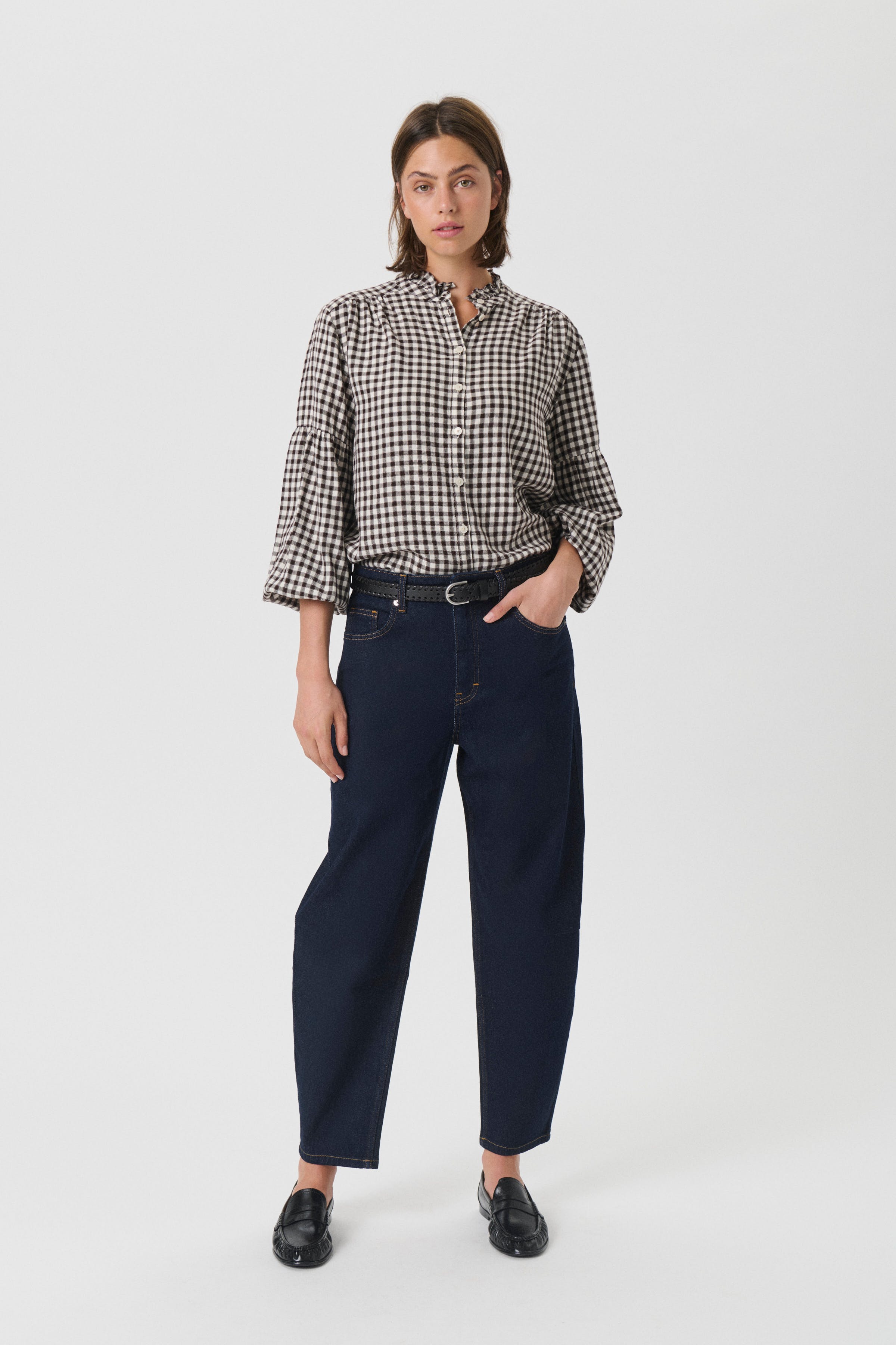 AdleyPW Jeans LOOKBOOK FRONT 30310622-300158