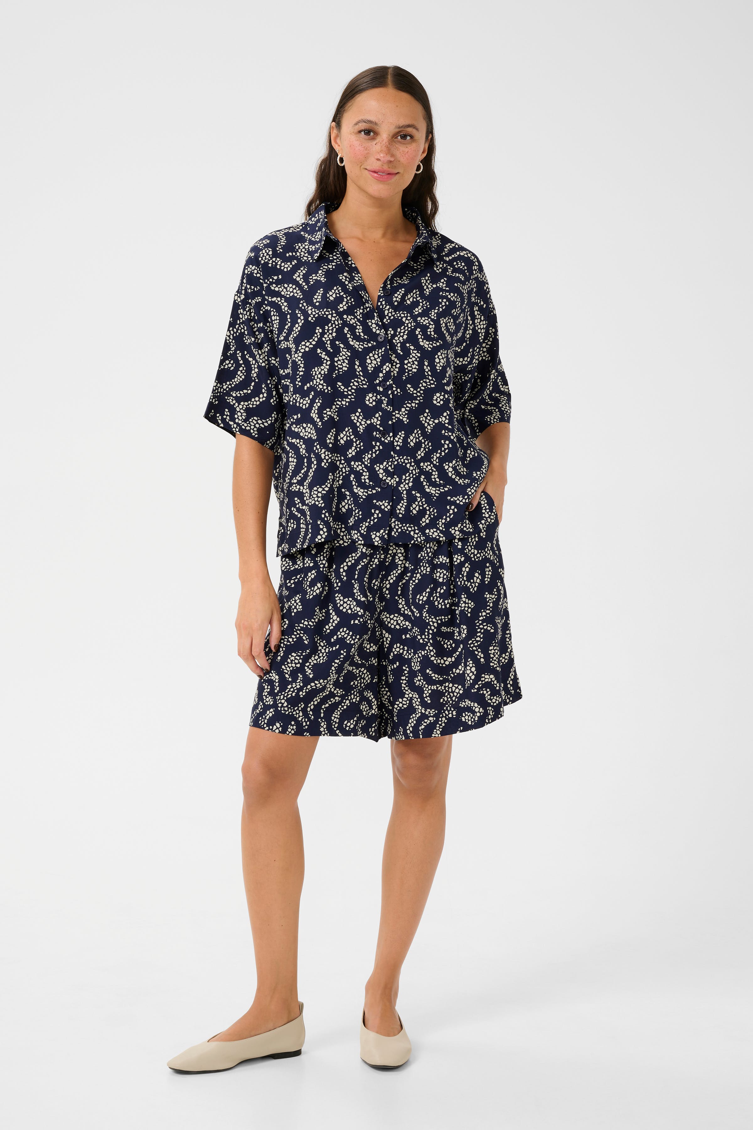 KAbarton Hemd LOOKBOOK FRONT 10509914-107419