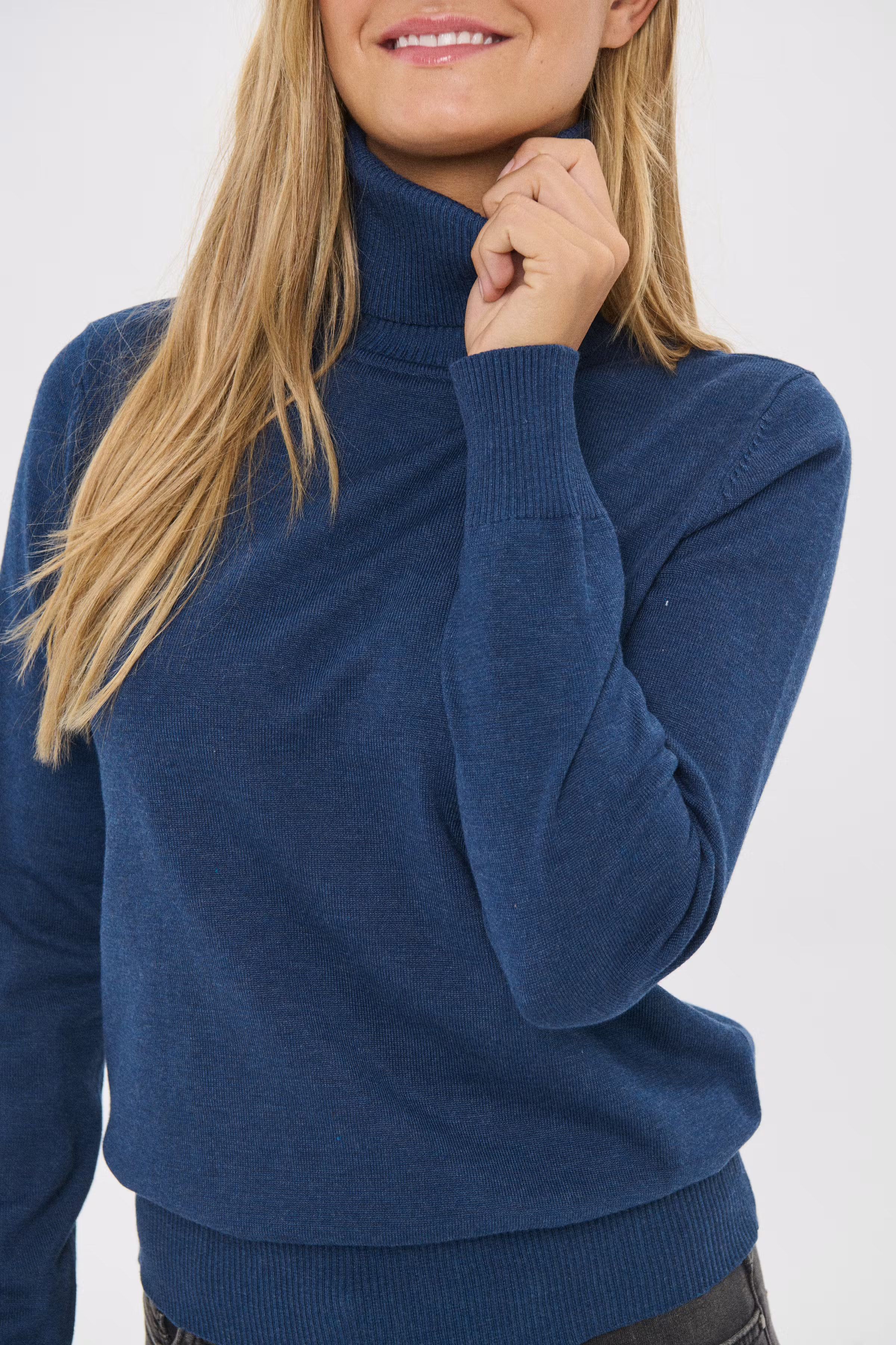 MilaSZ Rollneck Pullover LOOKBOOK DETAIL 30500018-1941111