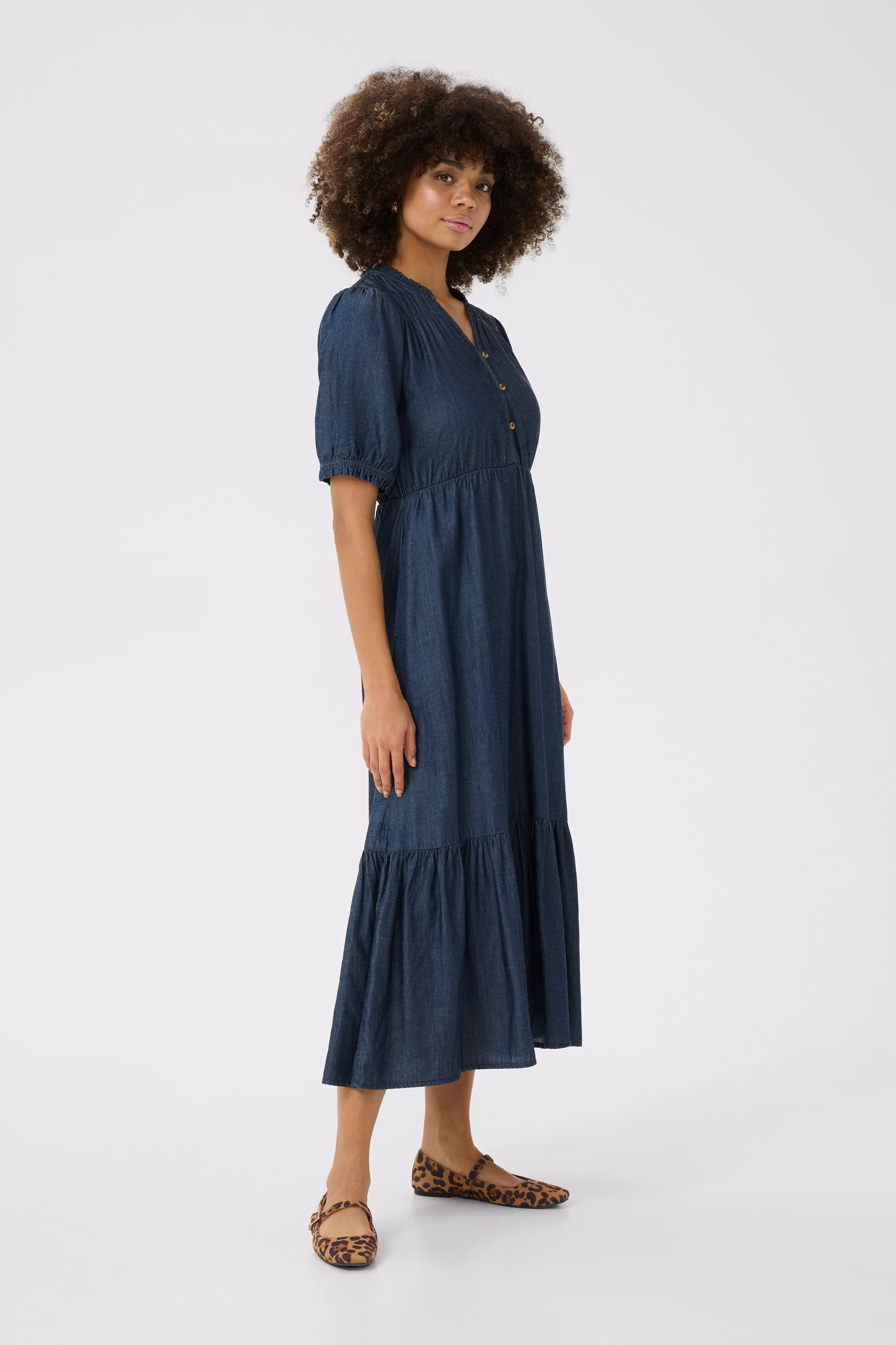 CUaurelia Kjole LOOKBOOK FRONT 50110358-500029