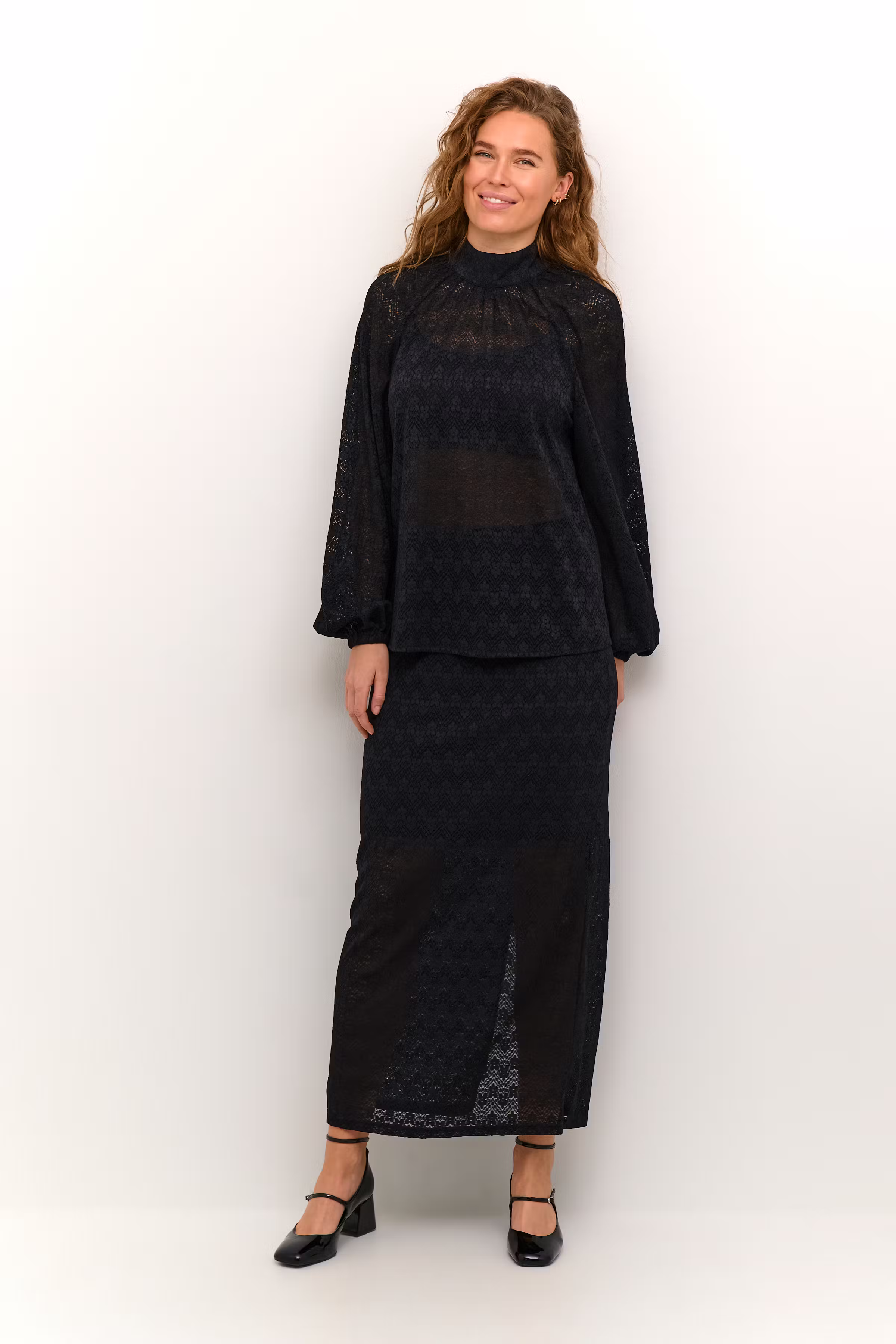 KAsmilla Kantenblouse LOOKBOOK FRONT 10509269-100121