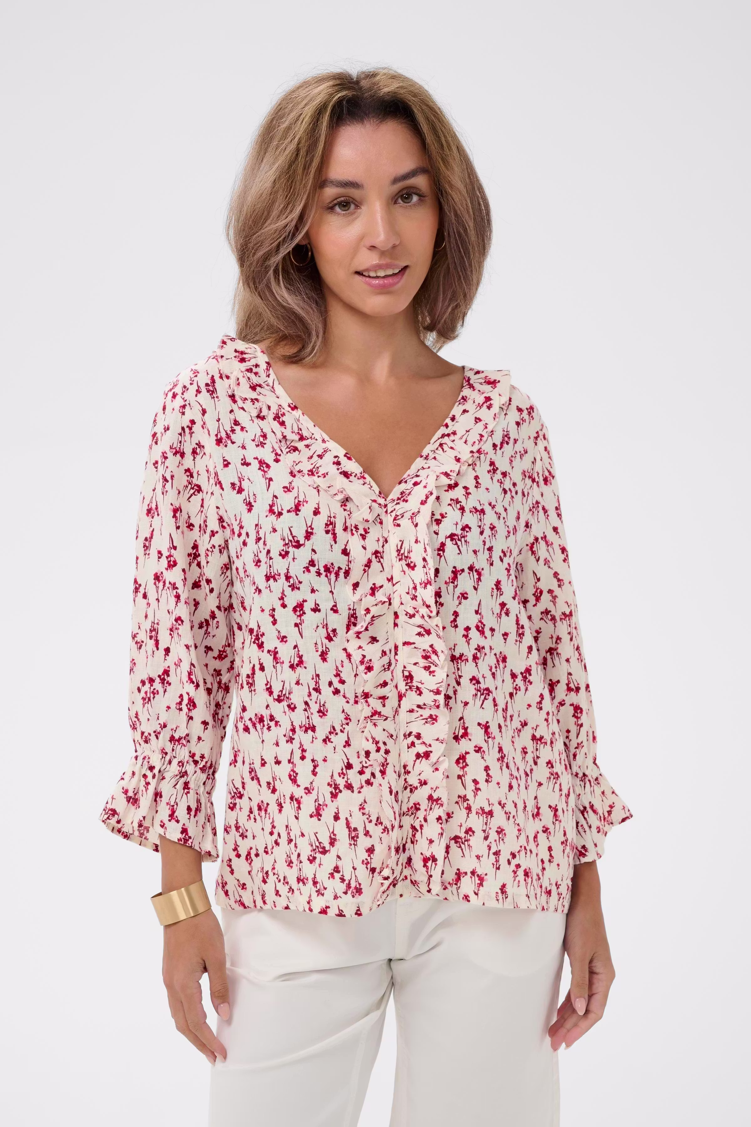 CRBellis Blouse LOOKBOOK FRONT 10614831-109045