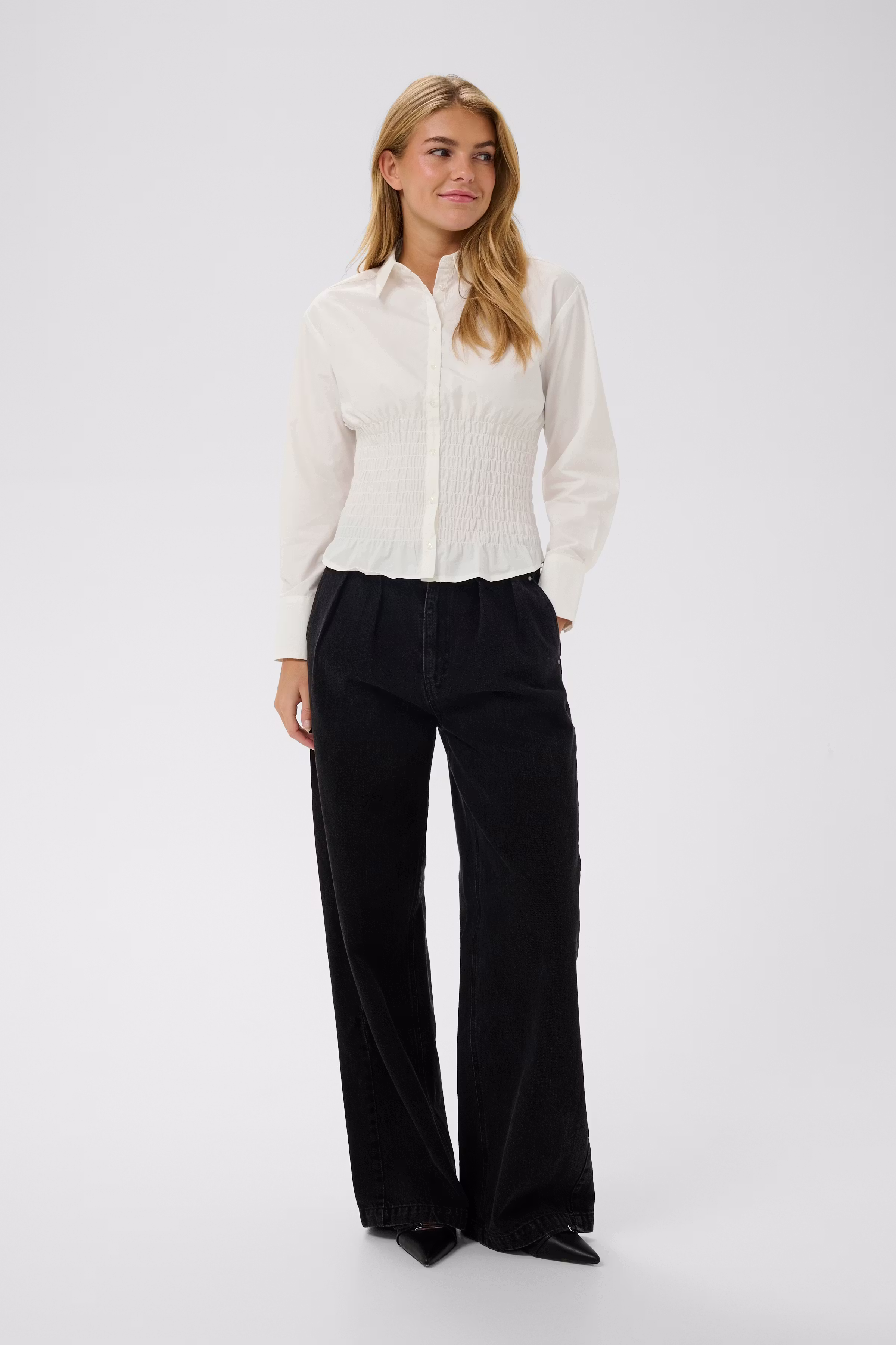 NaciaSZ Shirt LOOKBOOK FRONT 30515331-110601